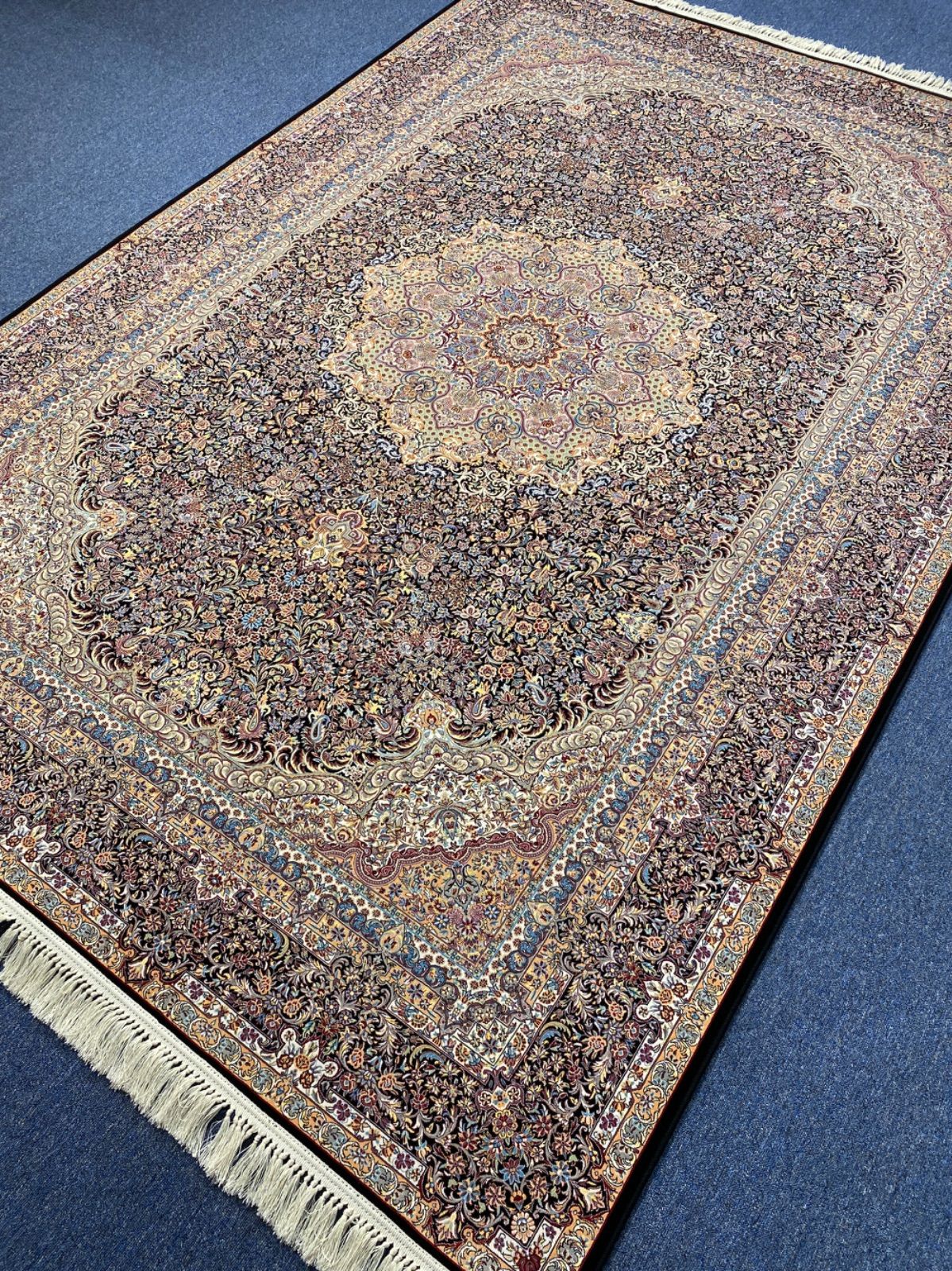 ペルシャ絨毯151×242新品未使用 カーペット ラグ Made in Iran
