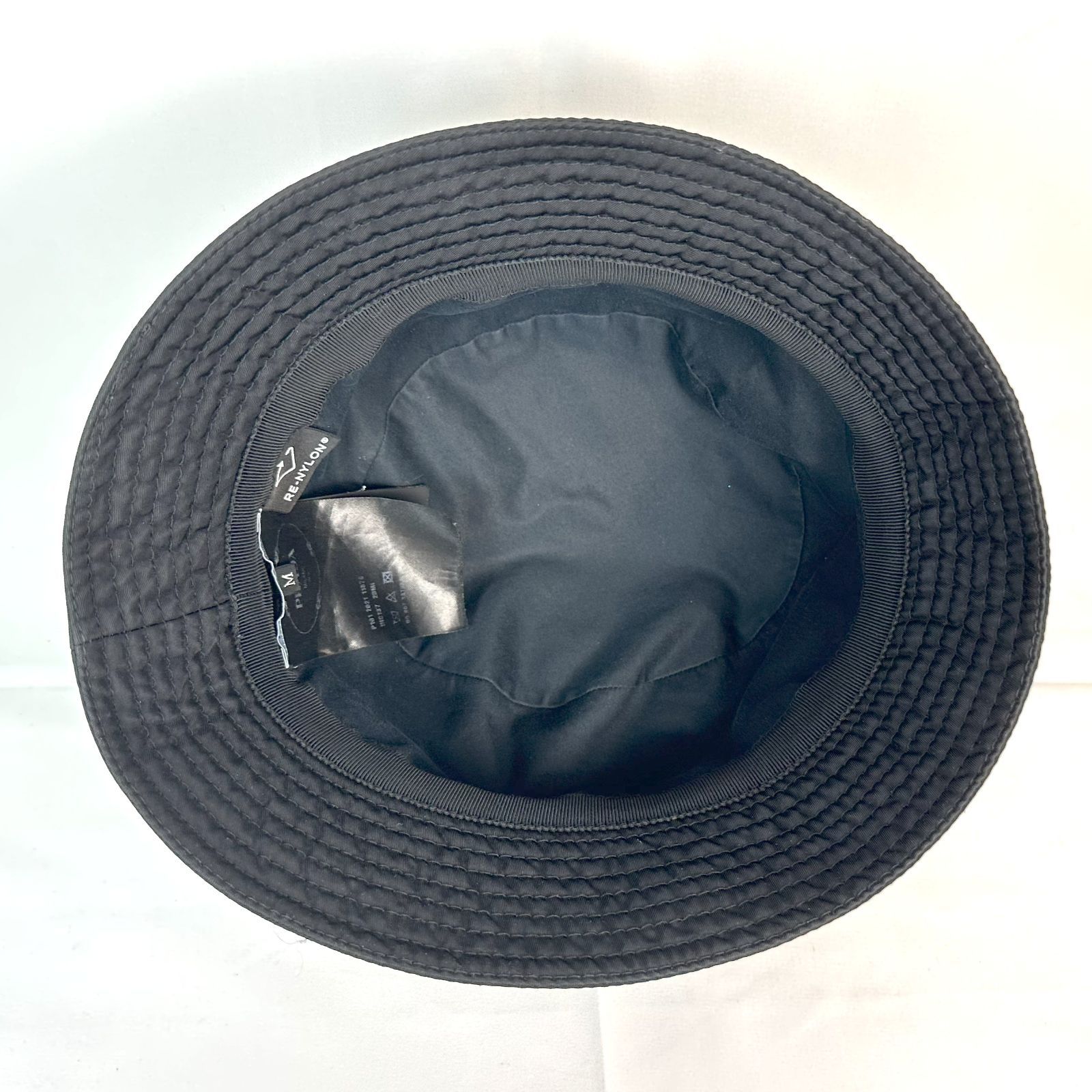 PRADA ナイロン バケットハット ブラック Sサイズ PRADA バケットハット 黒 ナイロン S プラダ バケットハット 黒 S