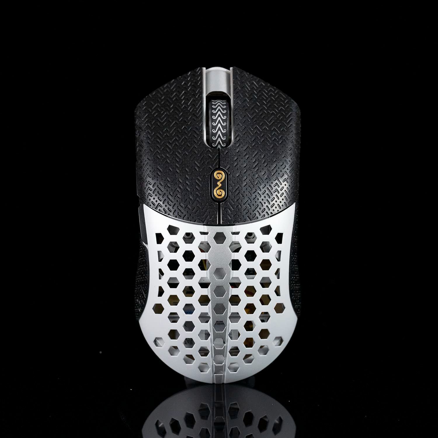 在庫処分】for Finalmouse Ultralight 2/Starlight 12に適用 ファイナルマウス マウス用 ゲーミングマウス用  アンチスリップテープ 3M粘着層 アンチカット済 DIY粘着 滑り止め 極薄 優れる吸水性 マウススキンズ スリ - メルカリ