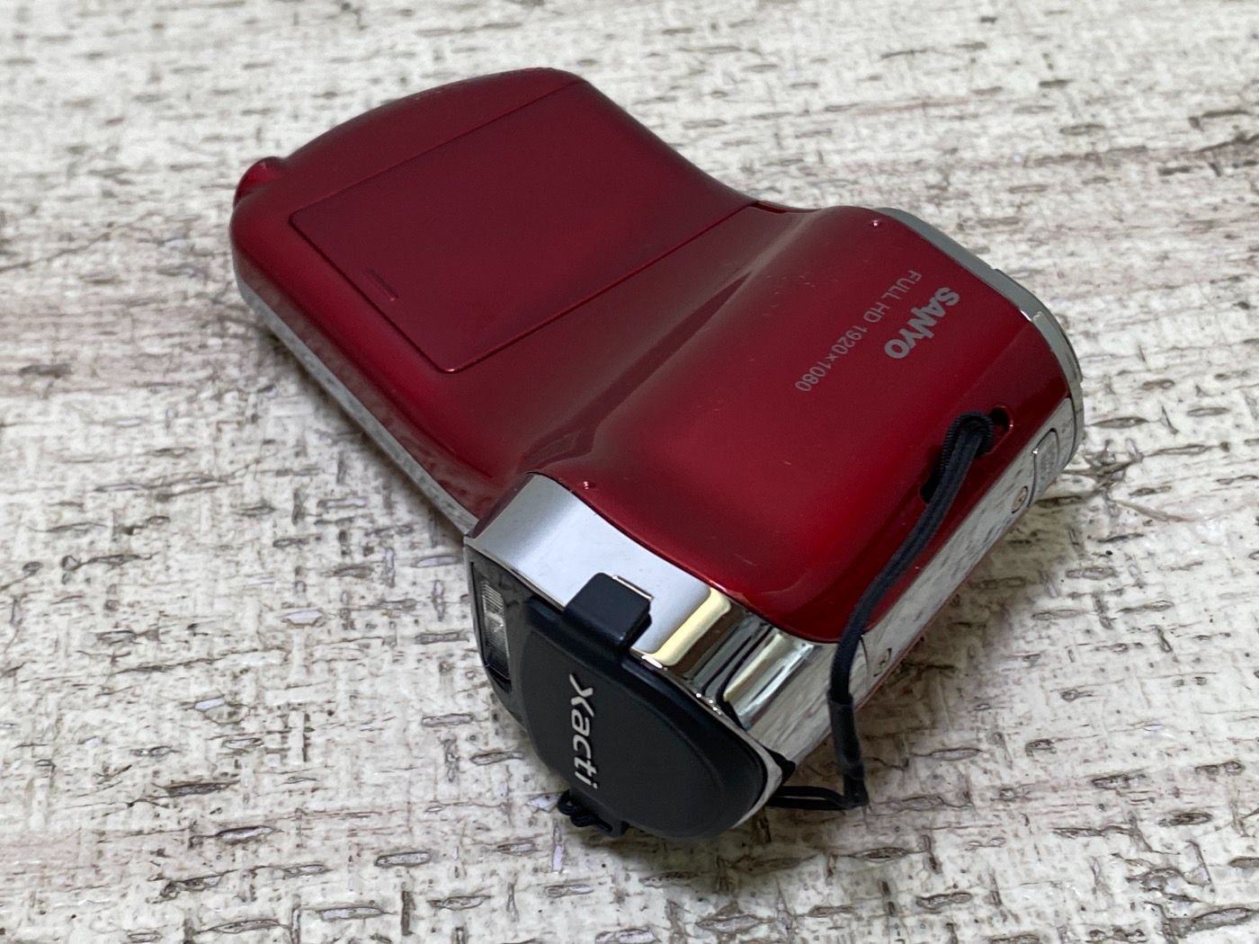 美品)SANYO デジタルムービーカメラ Xacti CG100 レッド SANYO