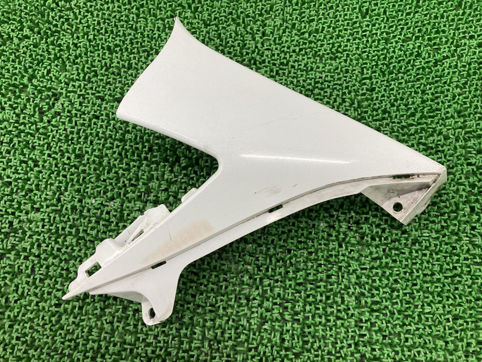 スズキ GSX-R1000(GT75A) 純正 シングルシートカウル 18G0 GSX-R1000