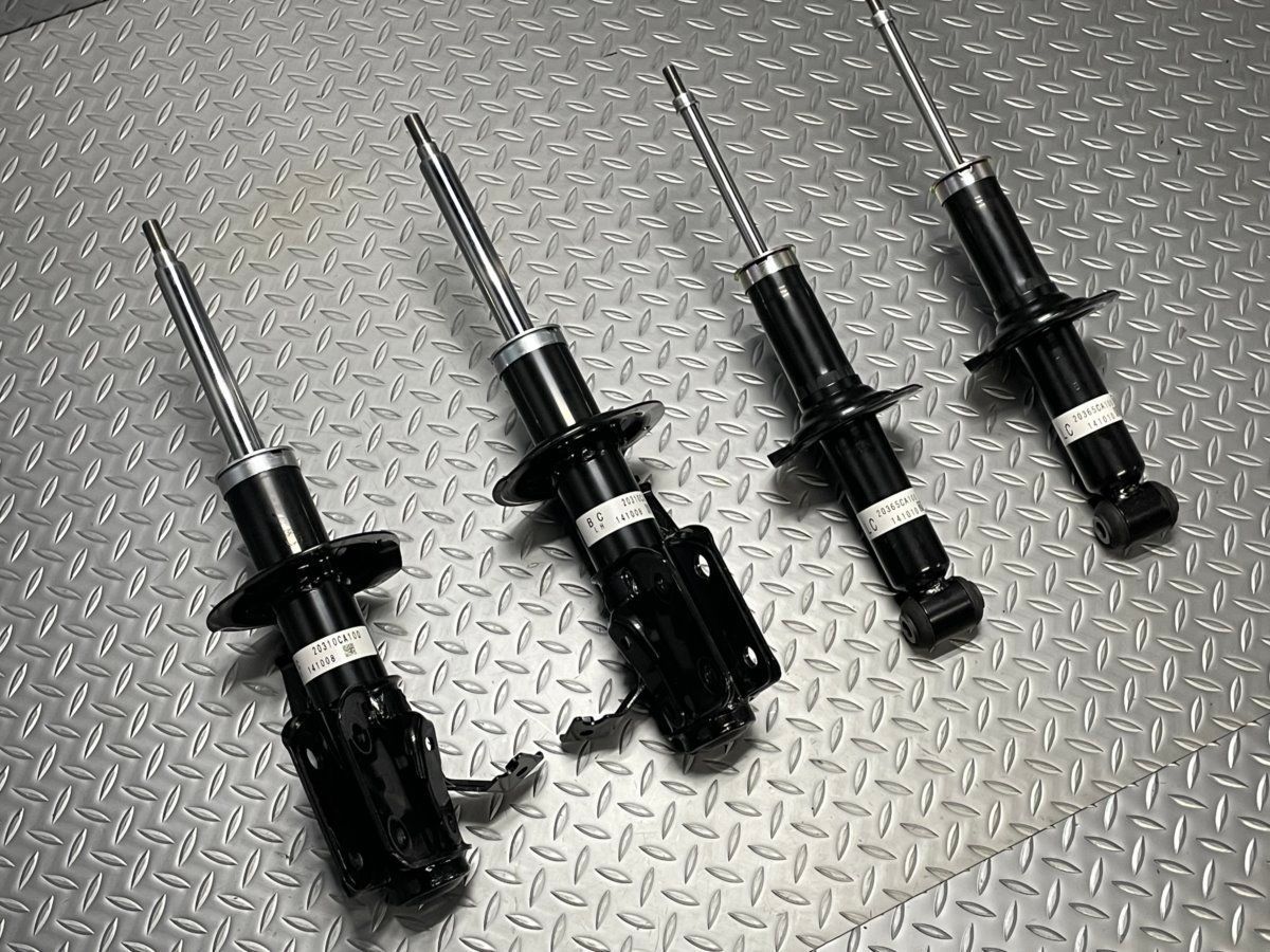 トヨタ.スバル86後期型サスペンションキット.20310CA200.ショウワ製 SPK、86/BRZ対応SHOWA TUNINGサスペンションキット「COMFORT