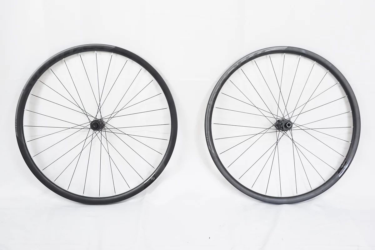 SYNCROS 「シンクロス」 RR2.0 DISC シマノ 11速 ホイールセット