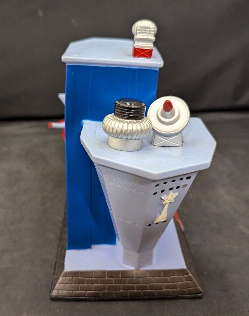 怪獣天国 科学特捜隊基地 1 科学特捜隊基地怪獣天国 超蔵出し品