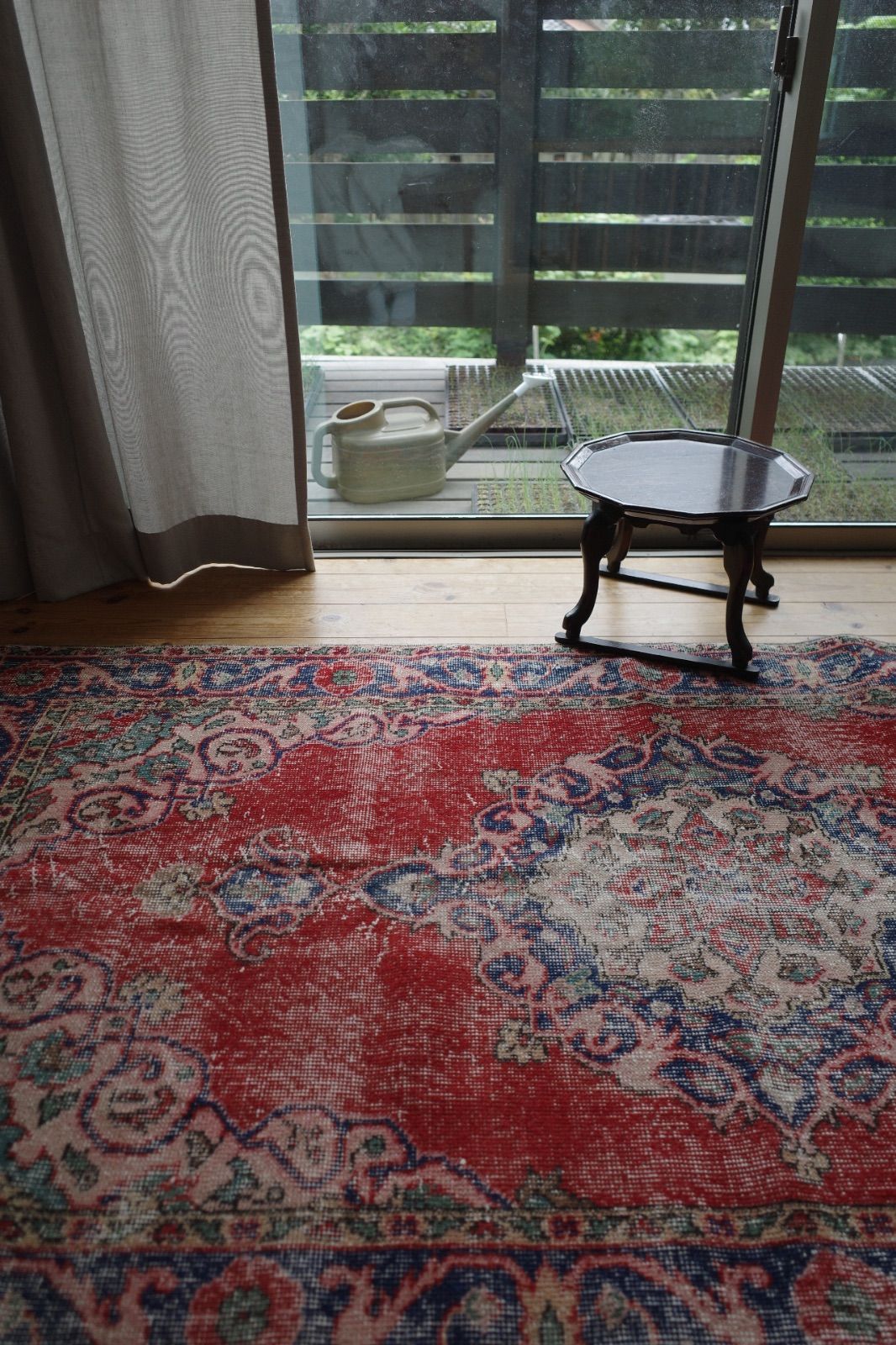 レッド メダリオン