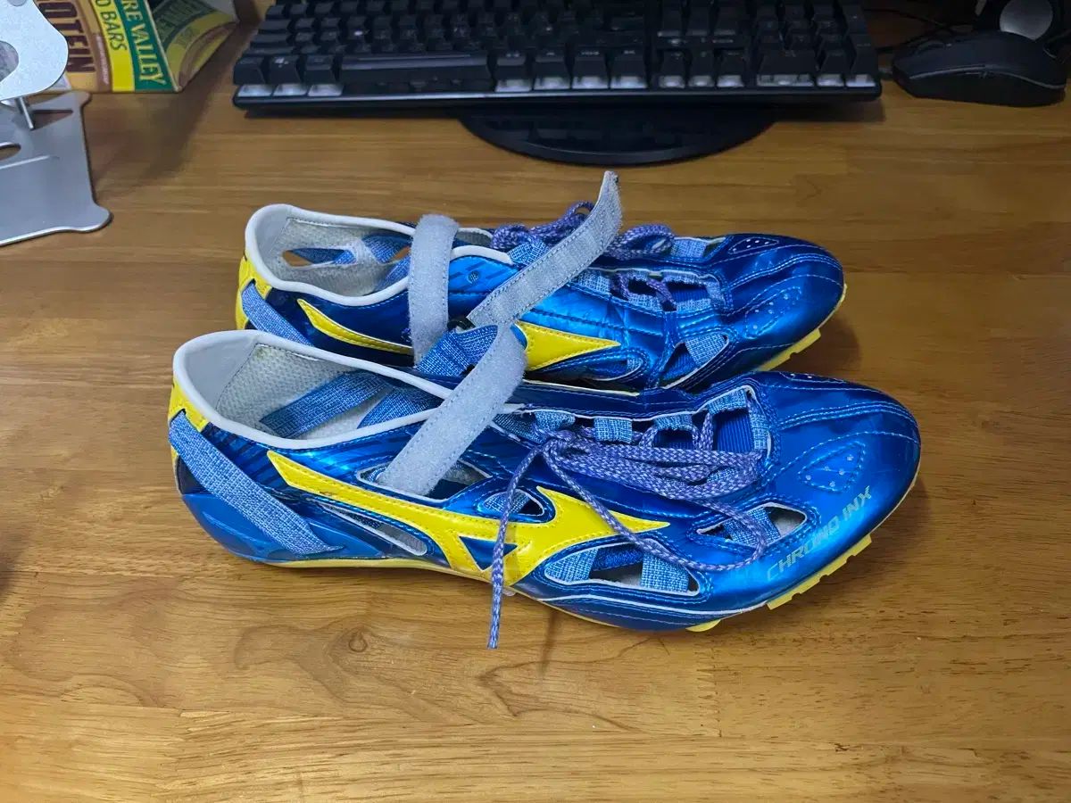 高品質 スパイクシューズ 265
