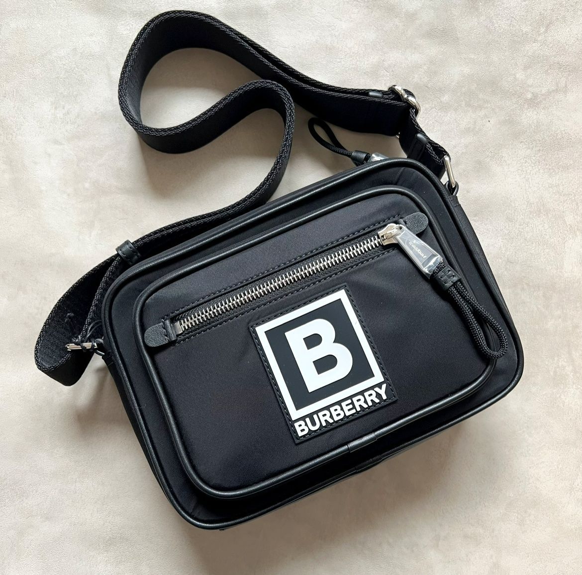 新品未使用タグ付き】バーバリー ショルダーバッグ - メルカリ 
