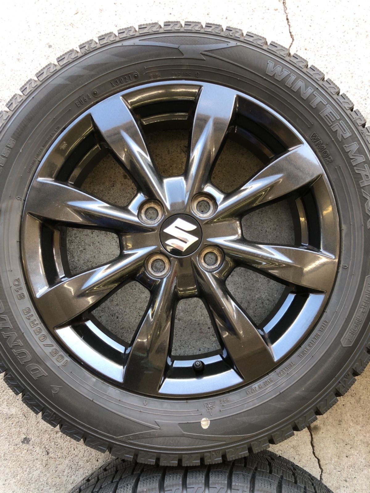 スタッドレスタイヤ