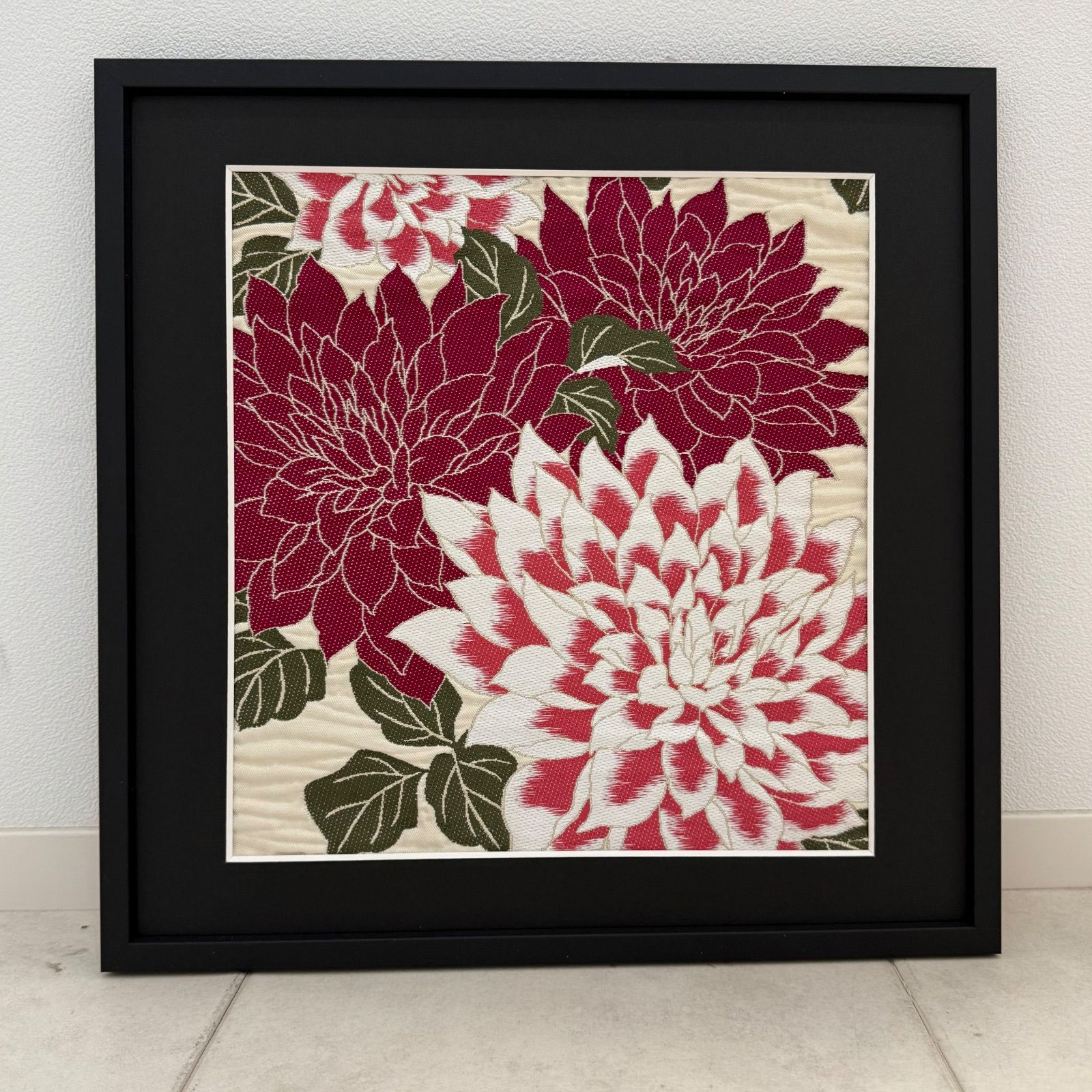 京都帯屋さん フレーム入りシルク織物アート ふくれ洋花