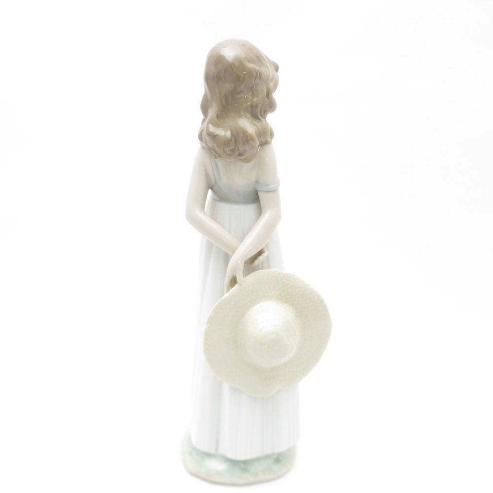 美品 LLADRO リヤドロ 8114 思い出の丘 Natural Beauty フィギュリン 陶器人形 インテリア 置物 SO3059S3 美品 LLADRO リヤドロ 8114 思い出の丘 Natural Beauty フィギュ