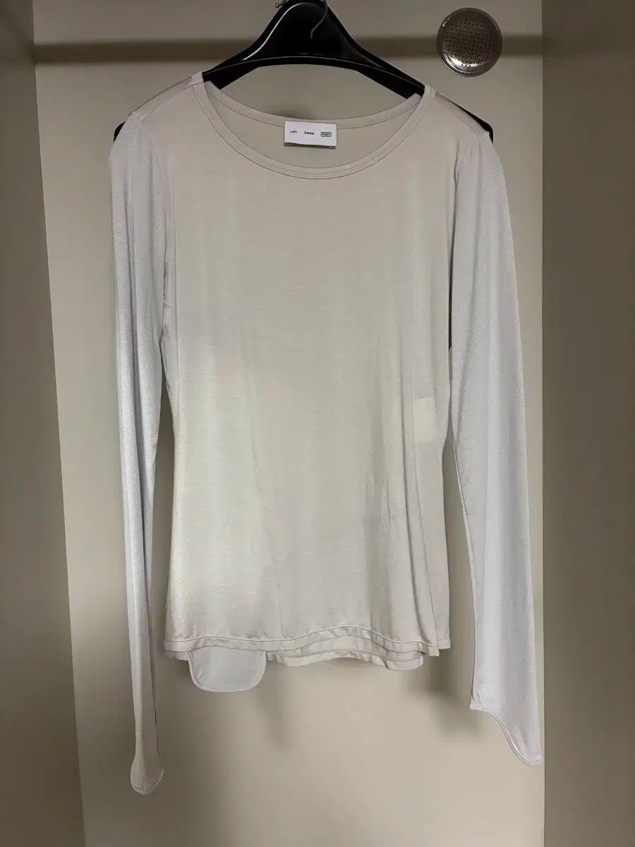 PAF 6 0 TOP RIGHT LIGHT GREY