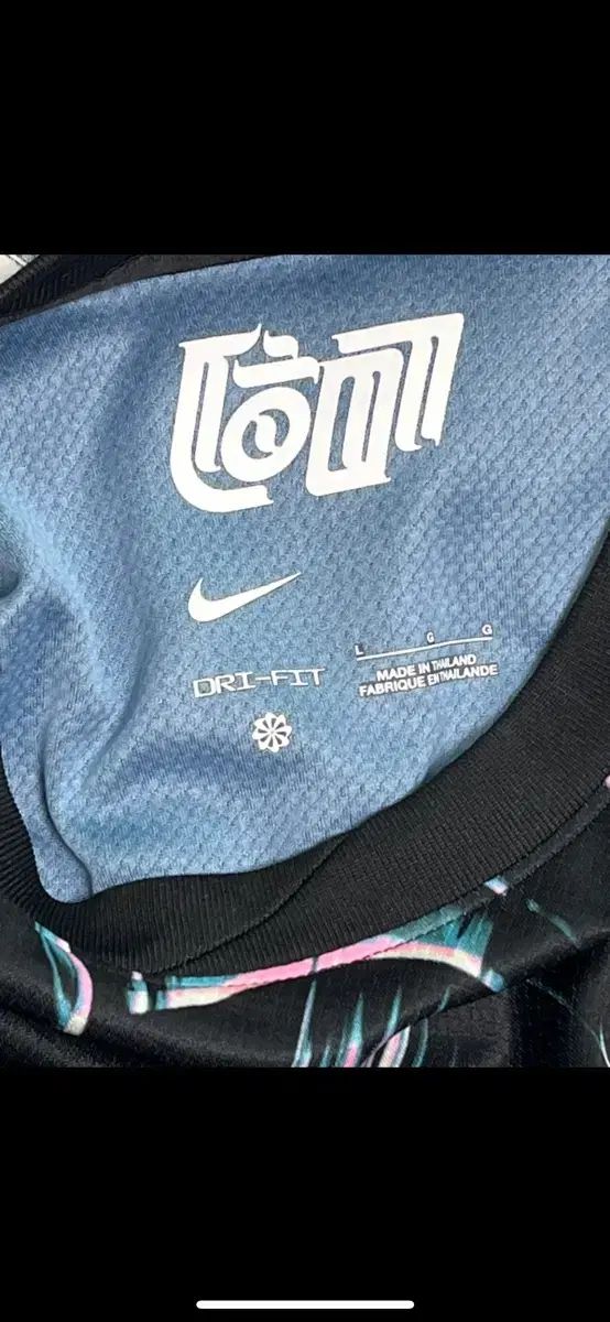 NIKE ナイキ