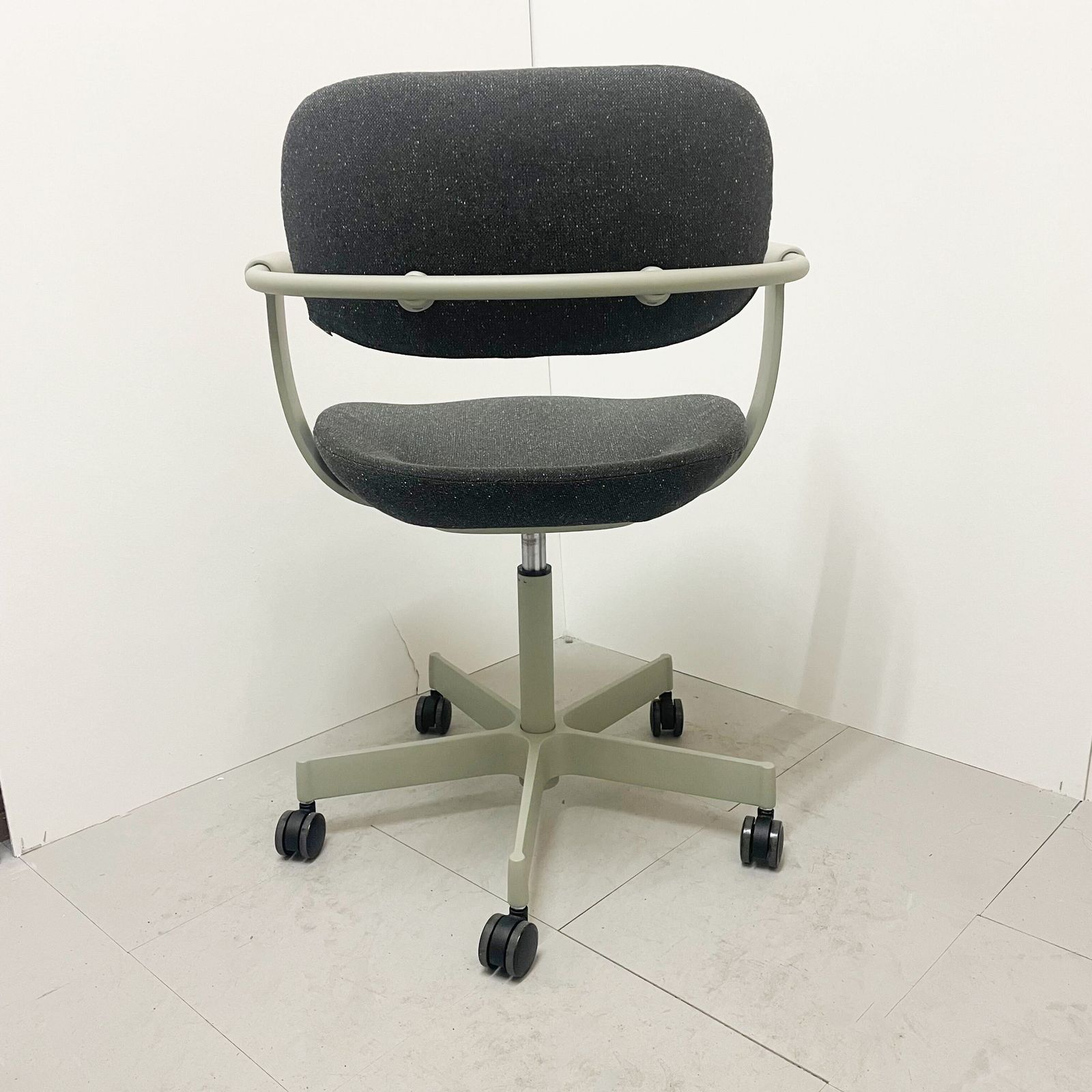 中古 S(美品)】vertebra03(バーテブラ03) KG825CDM1-L4W2