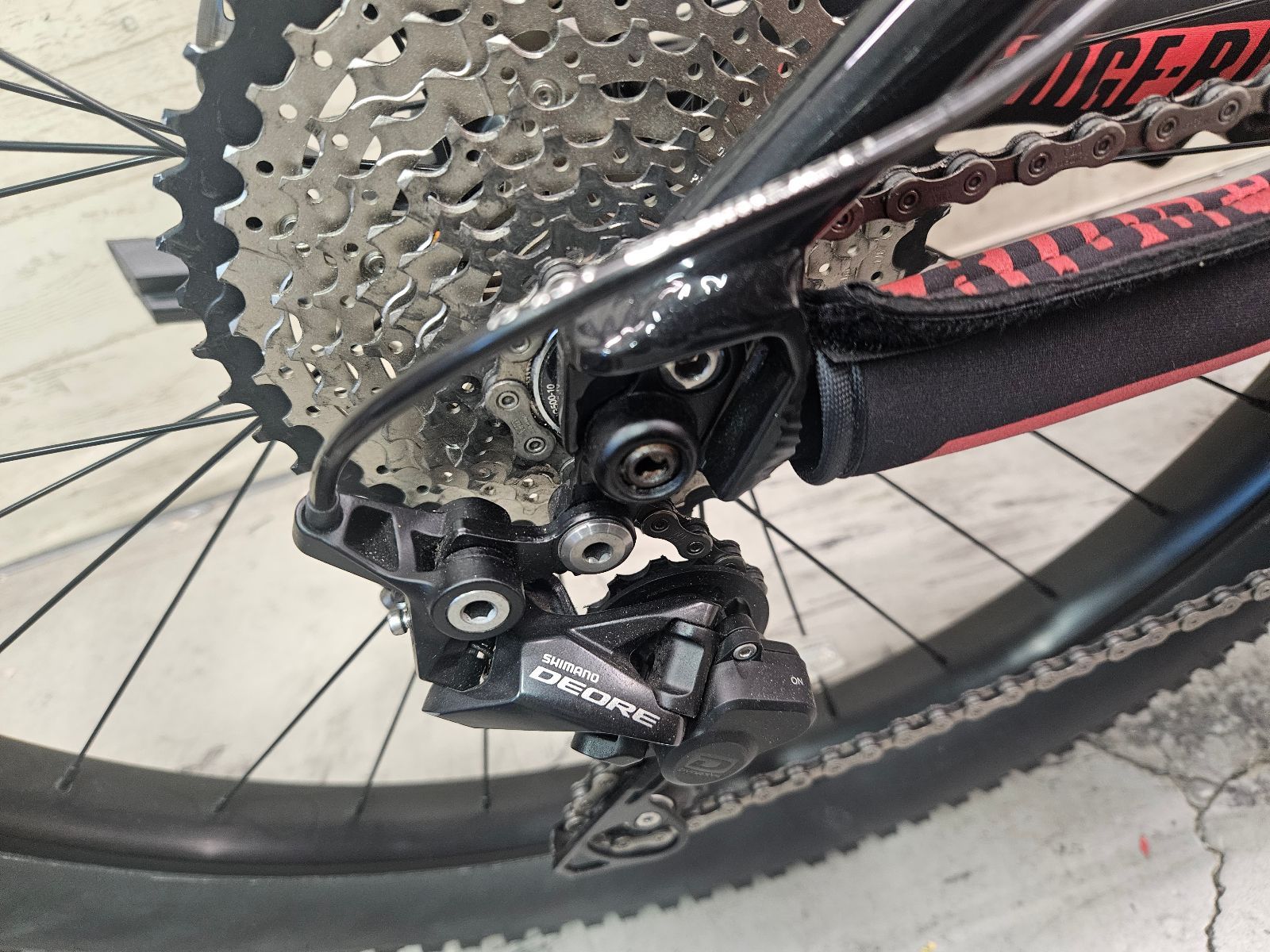 □ 【 大阪引取り限定 】 極上品!! MIYATA RIDGE RUNNER 2019 VRG388