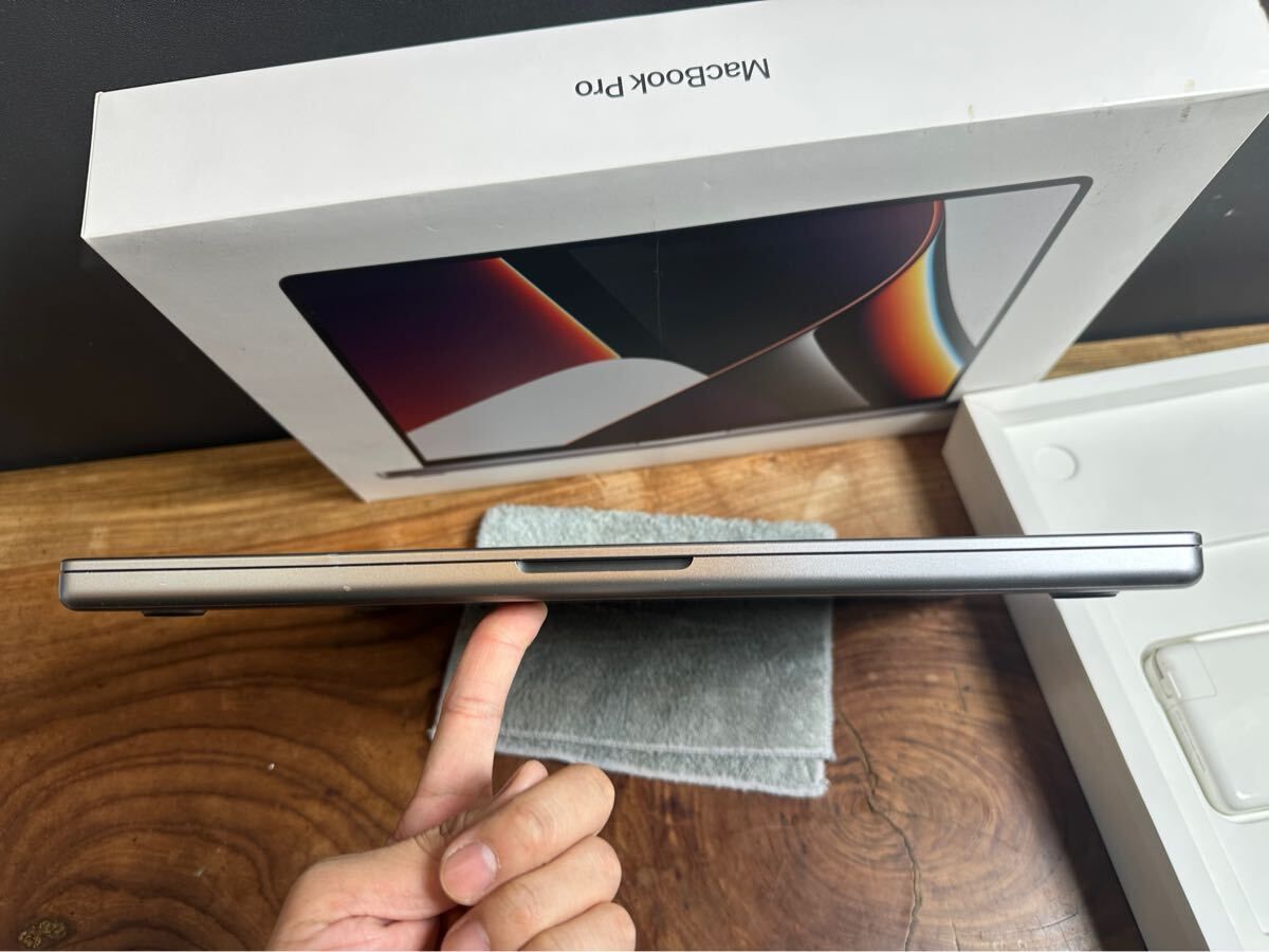 Macbook pro M1 16gb SSD1tb 美品 美品」MacBook Pro (16-inch, M1, 2021) /M1 10コア/16GB/SSD1TB
