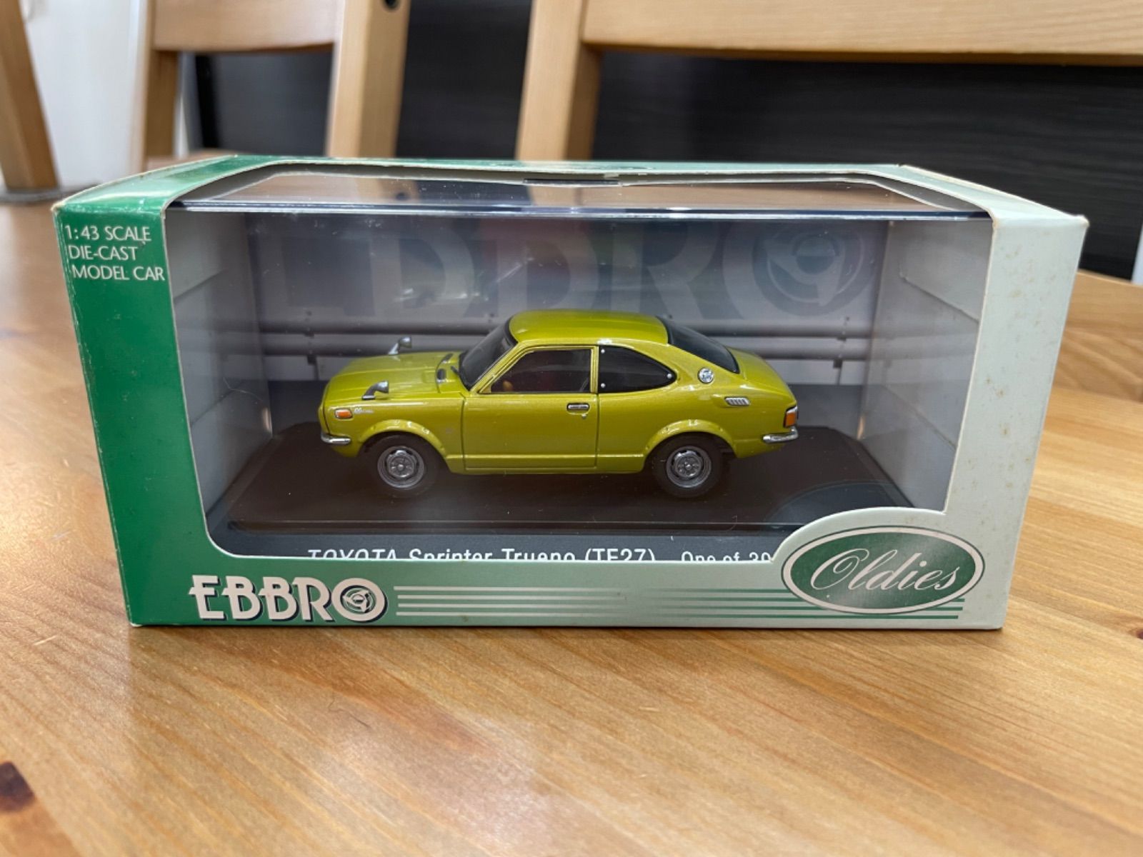 エブロ 1/43 トヨタスプリンタートレノ 3 door AE86 1983 エブロ オールディーズシリーズ トヨタ スプリンター トレノ3 ドア