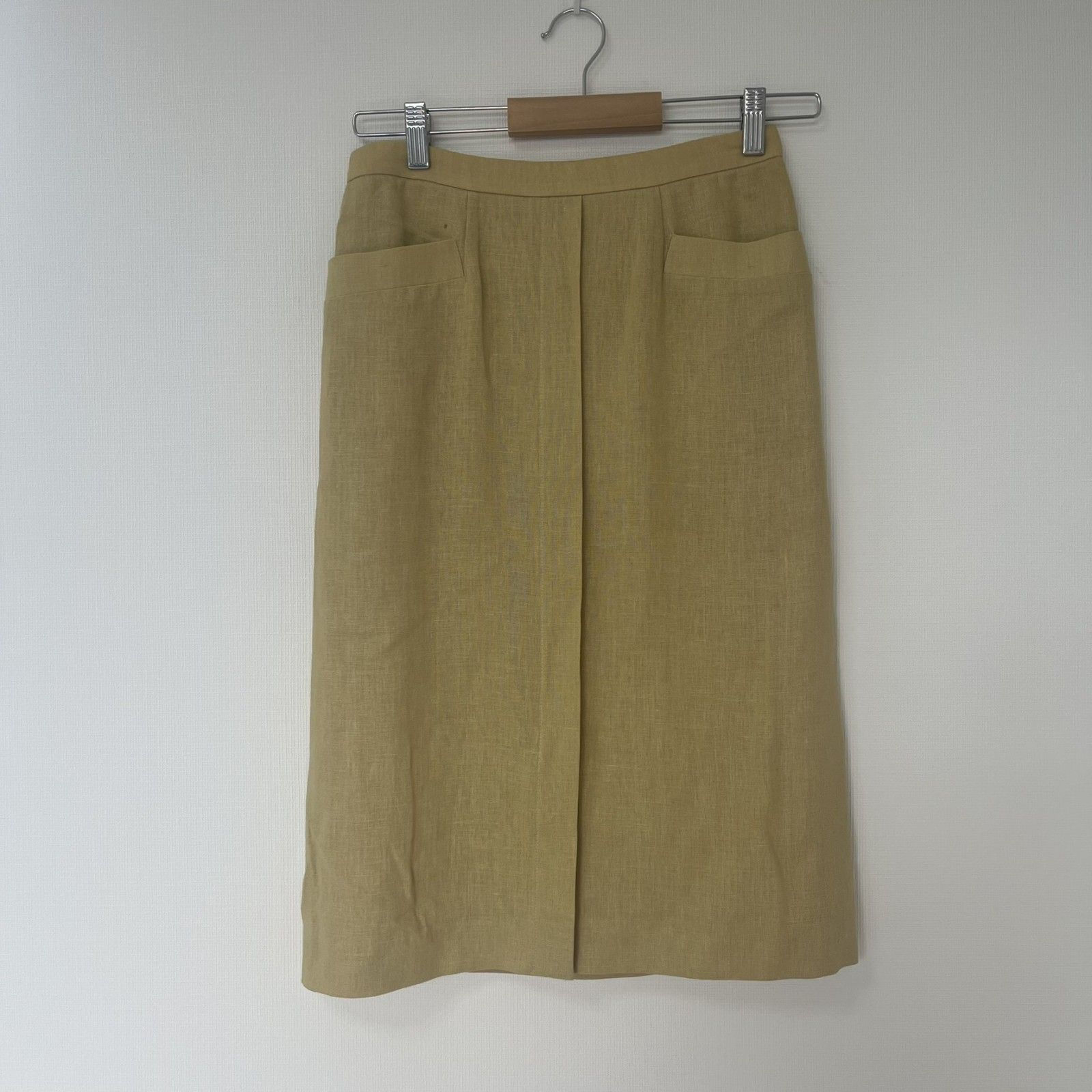 ARMANI】アルマーニ 新品タグつき スカート イエロー系 サイズ40 無地 