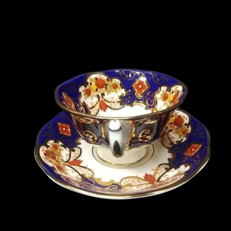 ROYAL ALBERT ロイヤルアルバート エアルーム ティーカップ ソーサー 花柄 金彩 WWW_SKLAD-KIRPICHA_RU