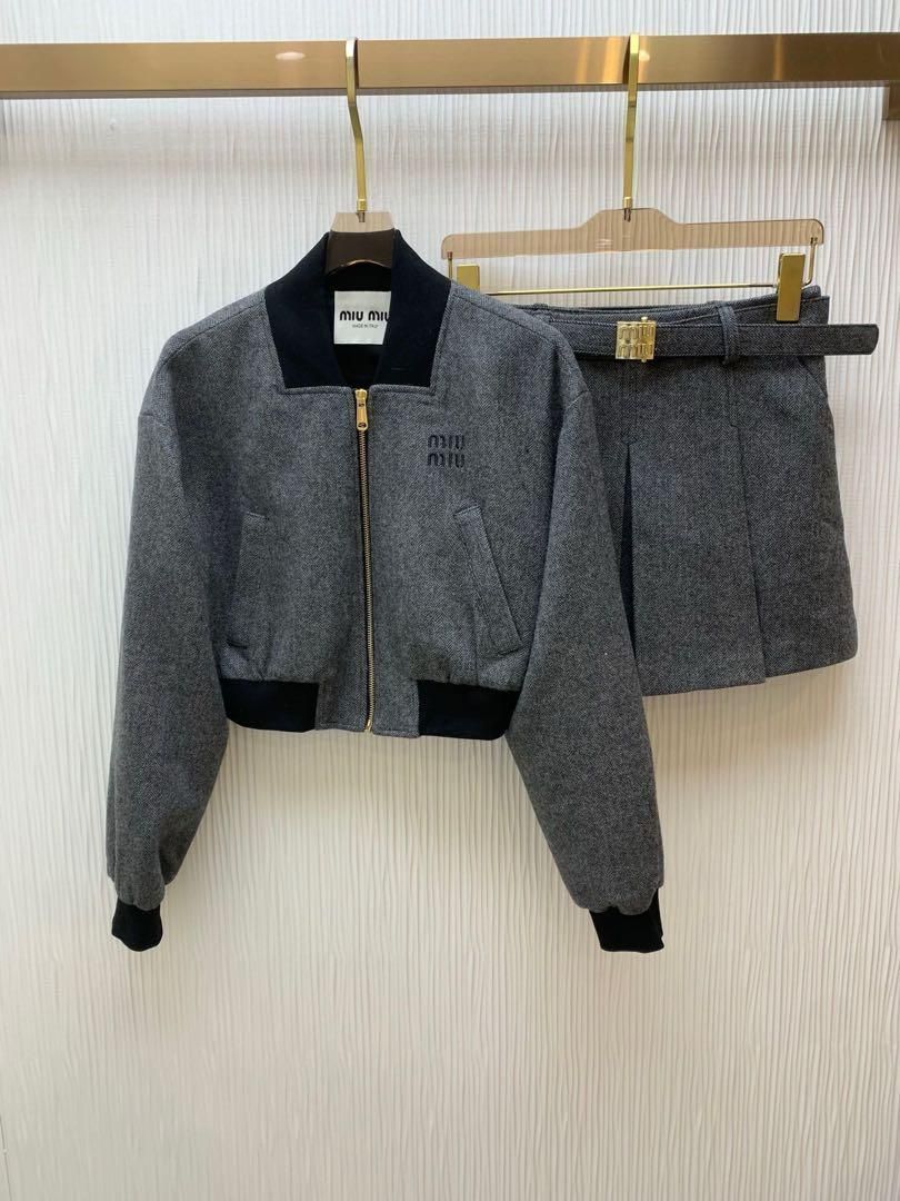 miu miu グレー ウール セットアップ｜ ｜ --WTO輸入4