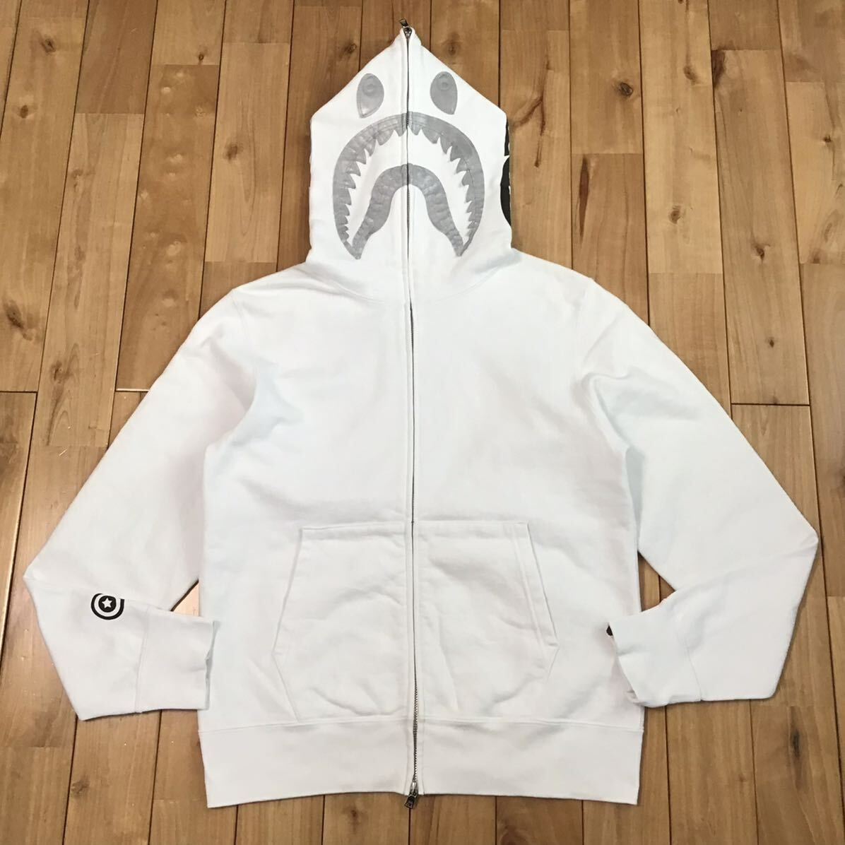 A・BATHING APE リフレクターシャークフーディジャケット シルバー