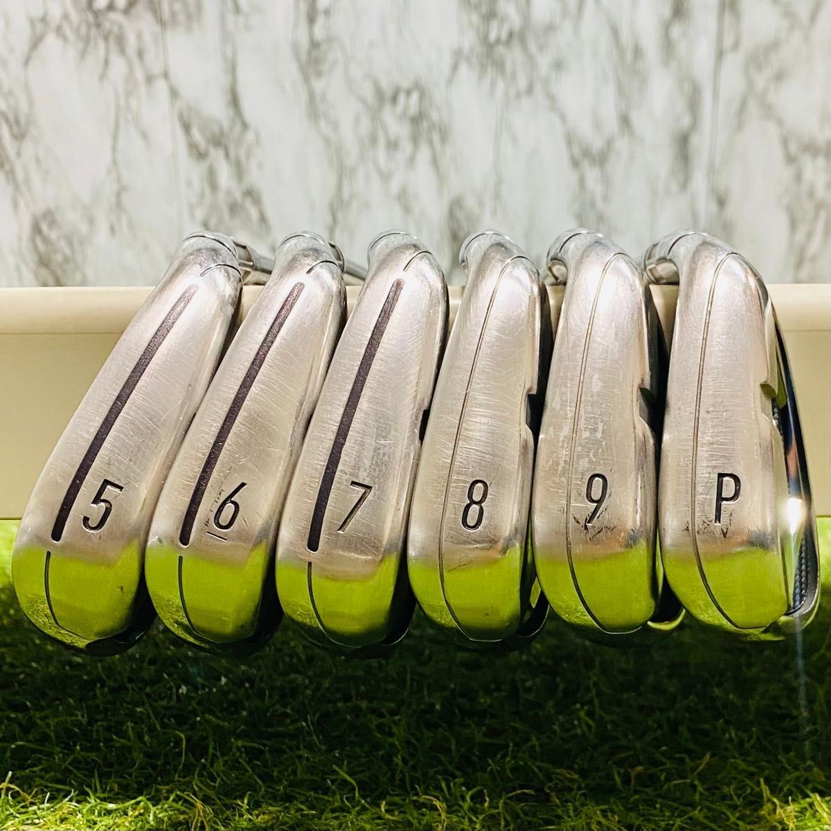 【良品】初心者推奨 テーラーメイド M4 メンズアイアンセット 6本 R 良品】初心者推奨 テーラーメイド M4 メンズアイアンセット 6本