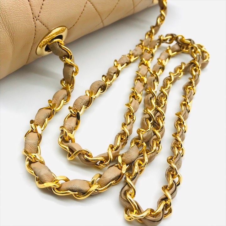 良品 CHANEL シャネル ダイアナ マトラッセ ラムスキン ココマーク ショルダー バッグ ベージュ da2 良品 CHANEL シャネル ダイアナ マトラッセ ラムスキン ココマーク