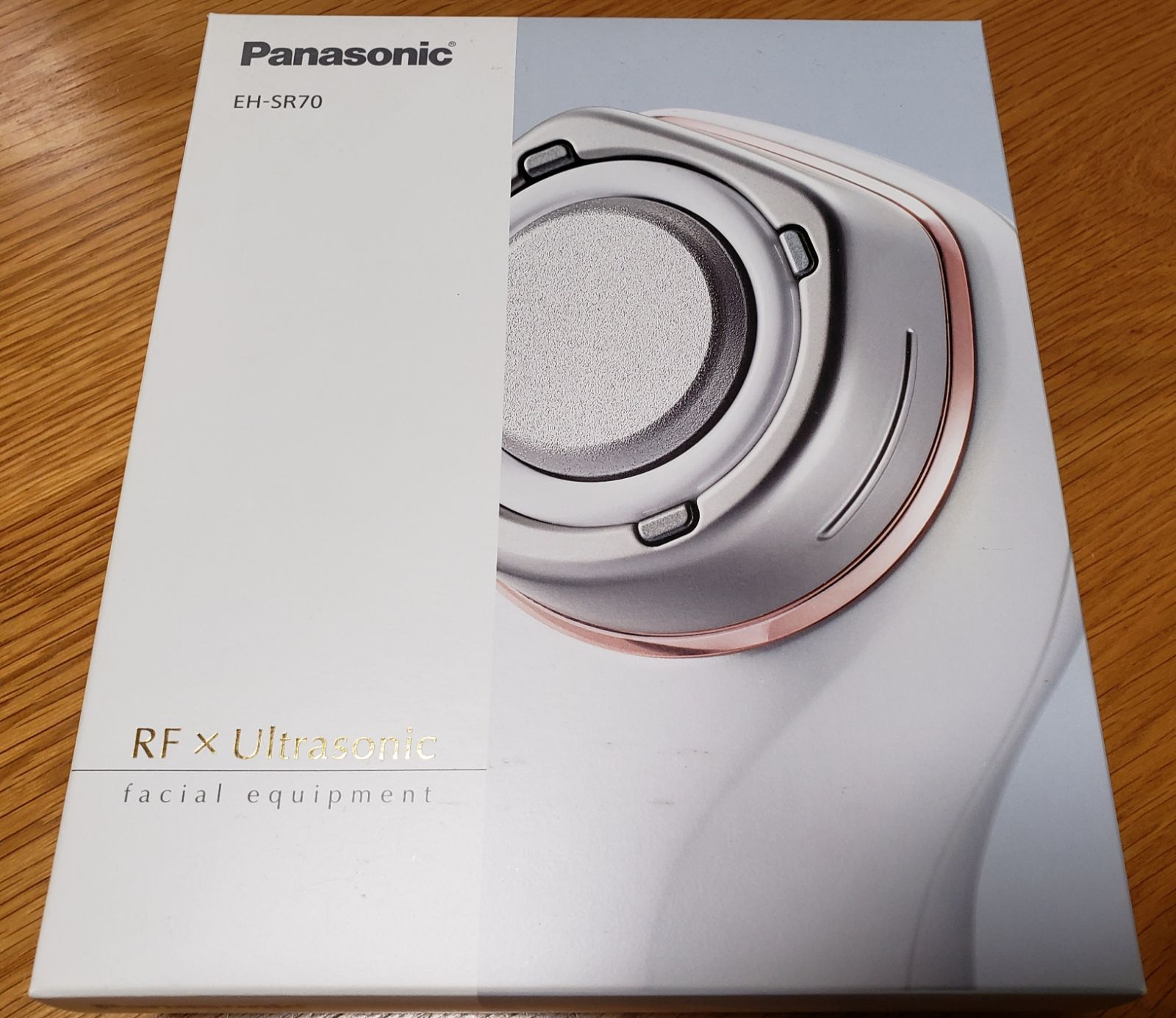 お買い得 Panasonic 美顔器 RF海外対応コードレス未開梱新品 EH-SR70-P