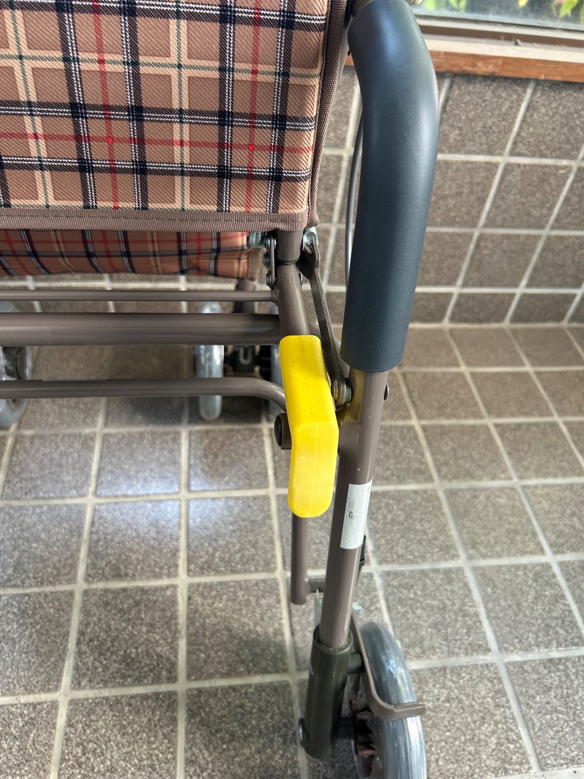 シンフォニーSP 歩行器 シルバーカー たっぷり収納バック付き