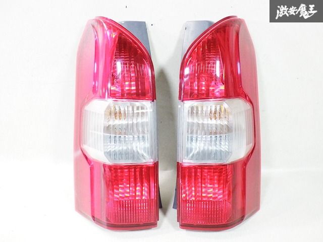 トヨタ 純正 NHP160V NCP160V 160 プロボックス テールライト