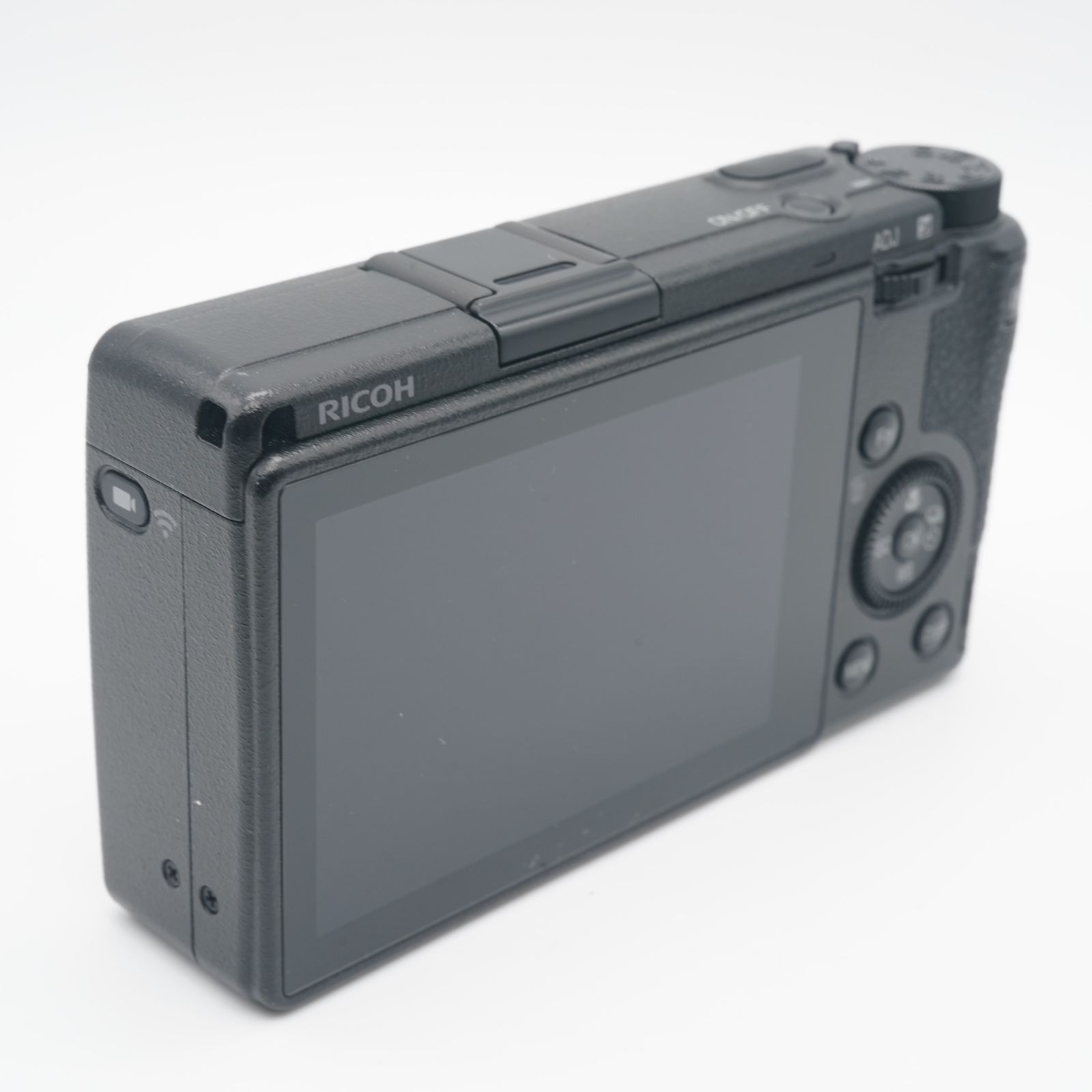 ほぼ新品 RICOH GR III シャッター回数1977回！ - メルカリ