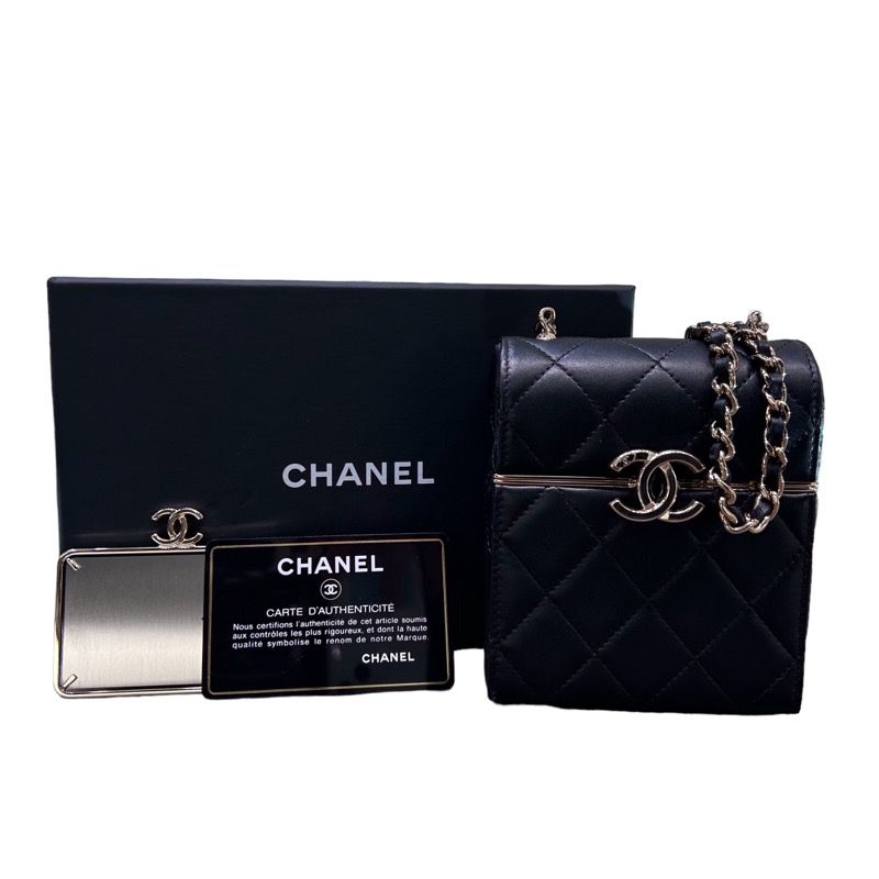 シャネル CHANEL スモールボックスチェーンポーチ AP2656 ブラック ...