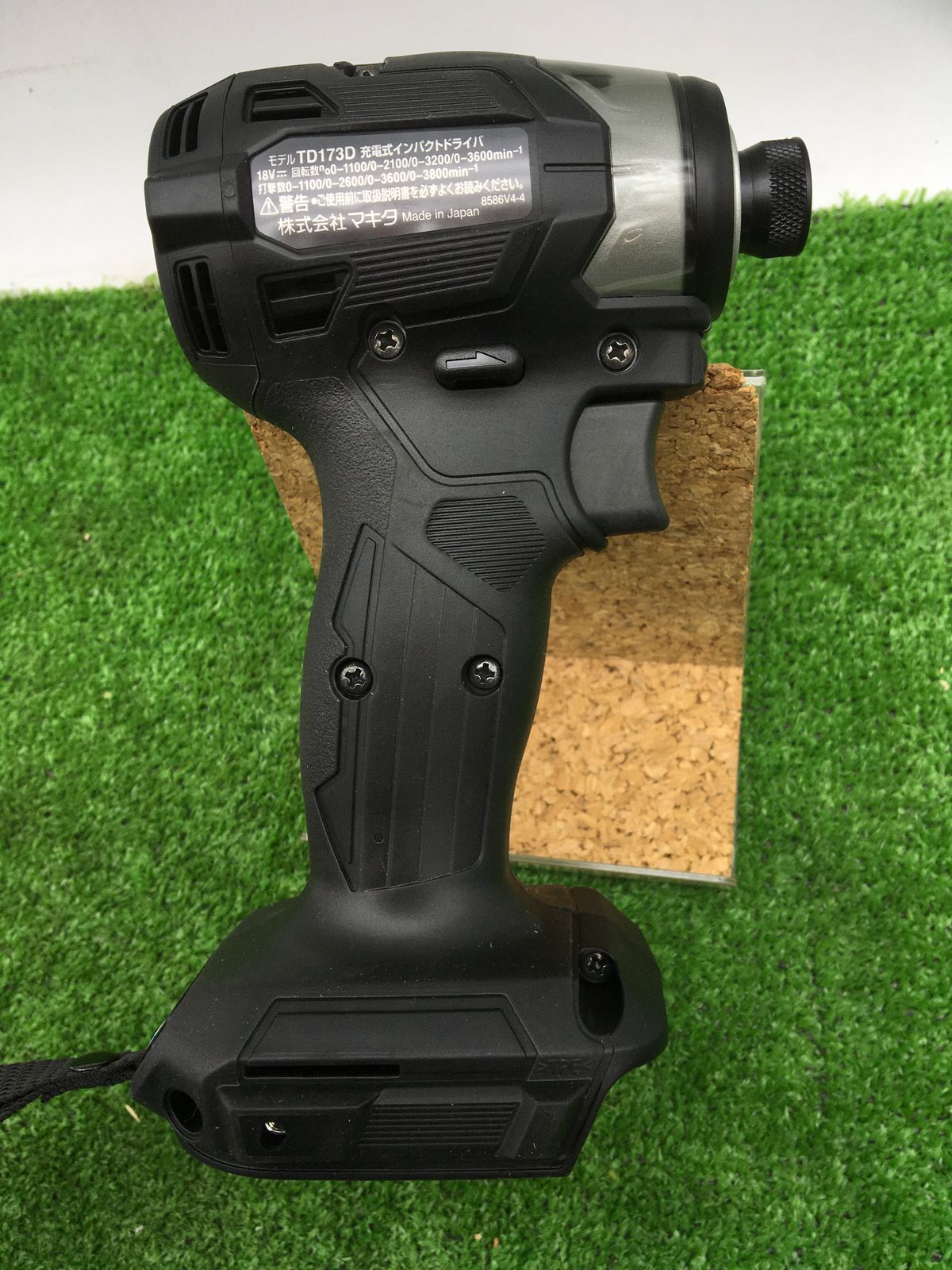 未使用】[本体のみ]Makita/マキタ 18v充電式インパクトドライバ