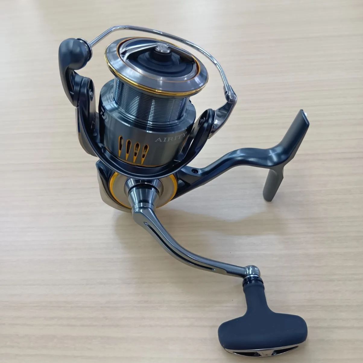 相模原橋本店 併売】ダイワ 23エアリティ PCLT 3000XH - メルカリ