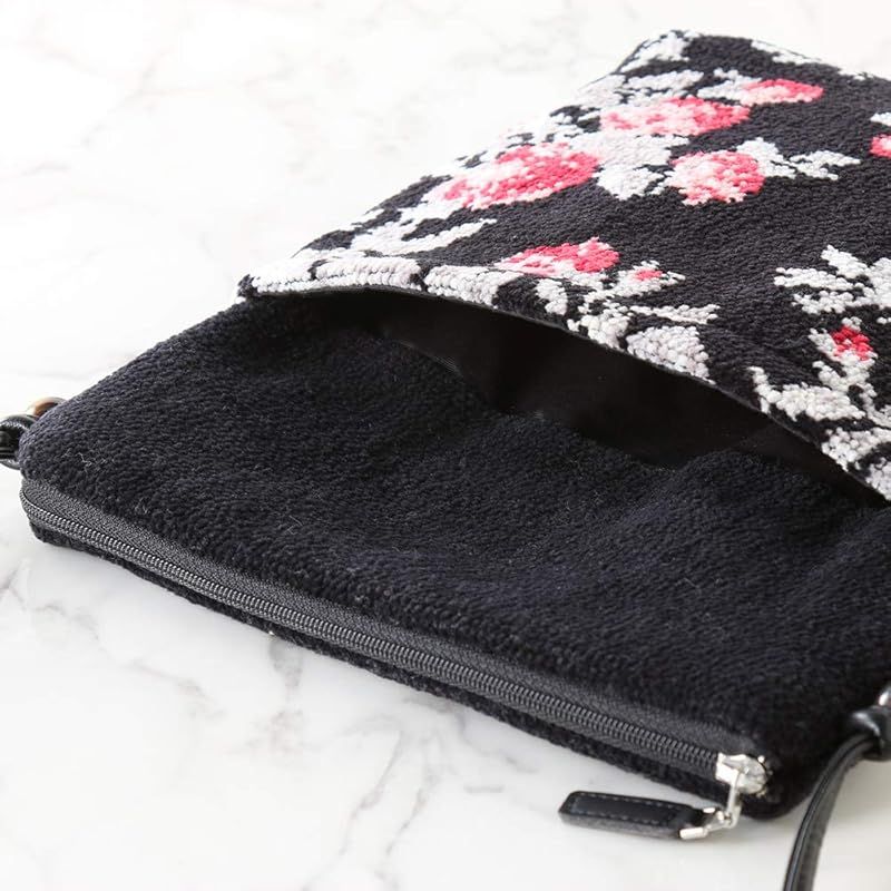  ローラアシュレイ シェニール ショルダーバッグ Bk ロージズ ブラック ハンカチ 小物