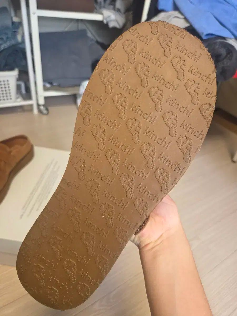 Kinch! Broom ー 004 a 260 mm ブルームシューズ