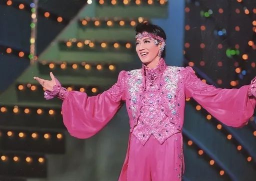 中古】生写真(女性) 宝塚歌劇団(宙組)/凰稀かなめ/横型・ライブフォト