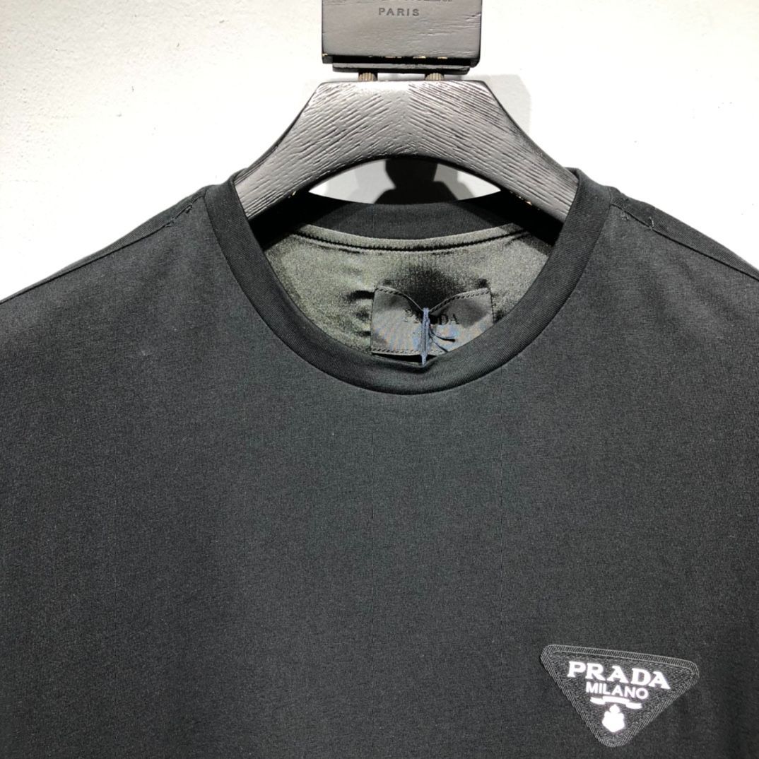 Prada プラダ 三角ロゴ メンズ レディース 半袖Tシャツ ブラック M 