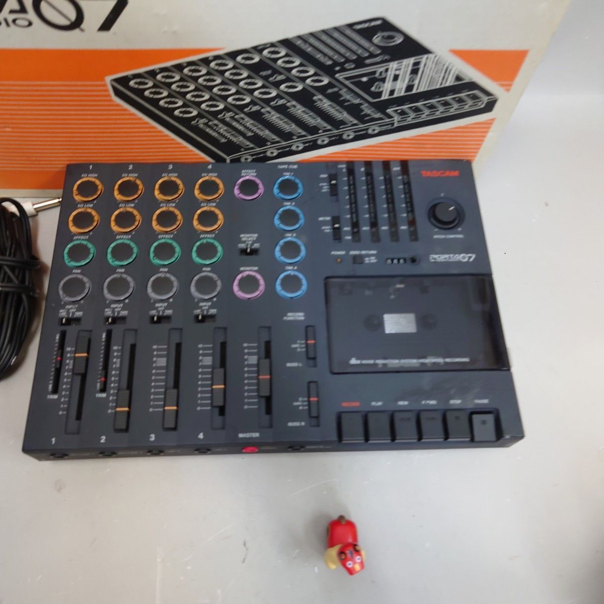 初心者 TASCAM PORTA07 Ministudio カセットMTR 4トラック マルチトラックレコーダー 元 き タスカム 動作品 z-2276 【人気新作】