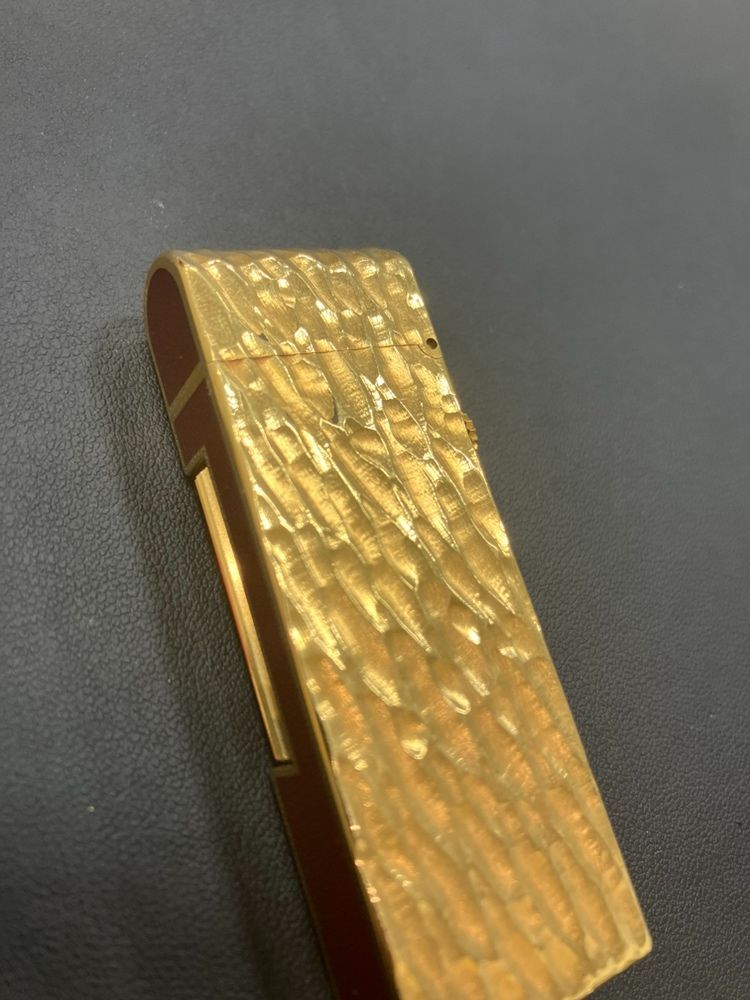 レッド