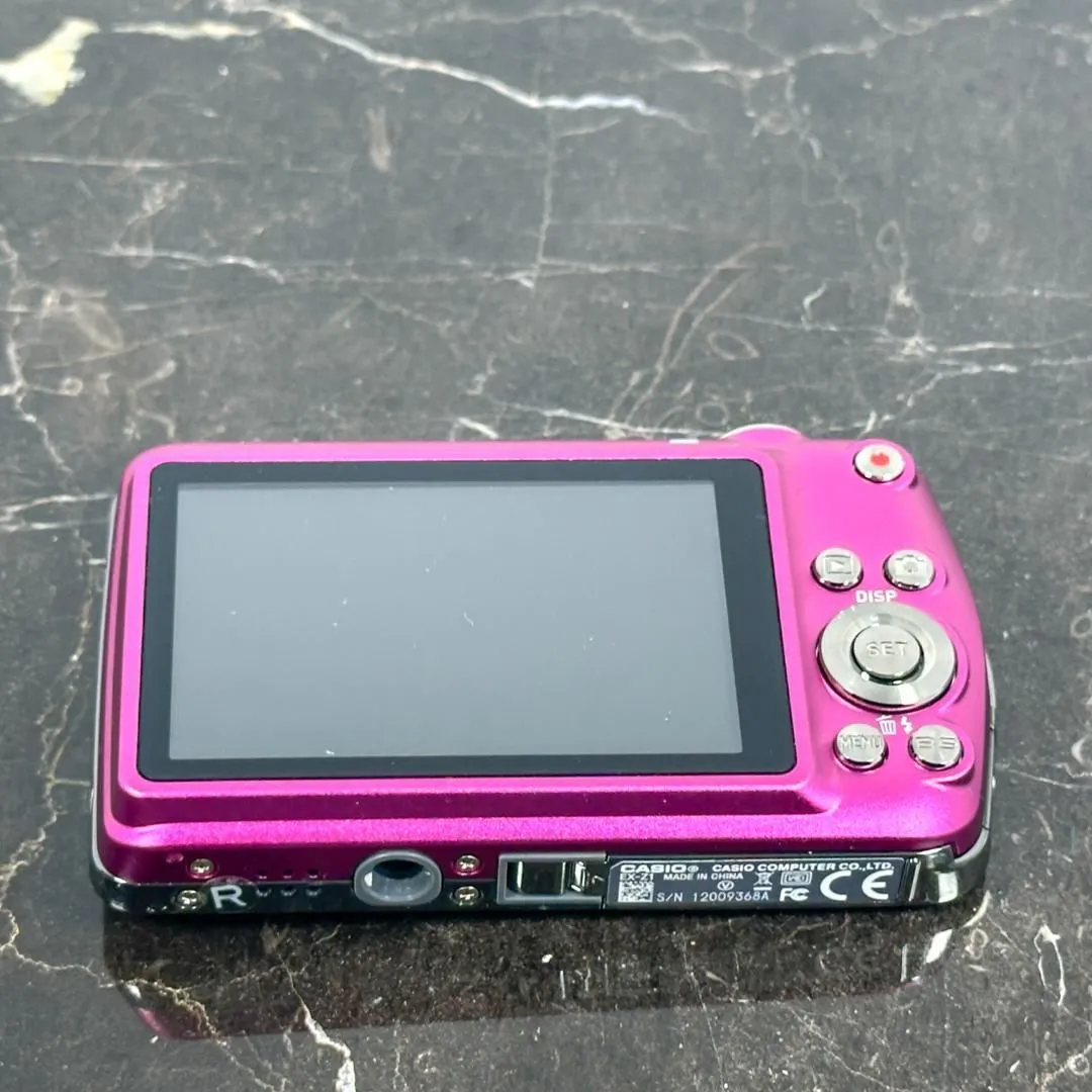 カメラ CASIO EXILIM EX-Z1 パープル カシオ エクシリム コンパクト