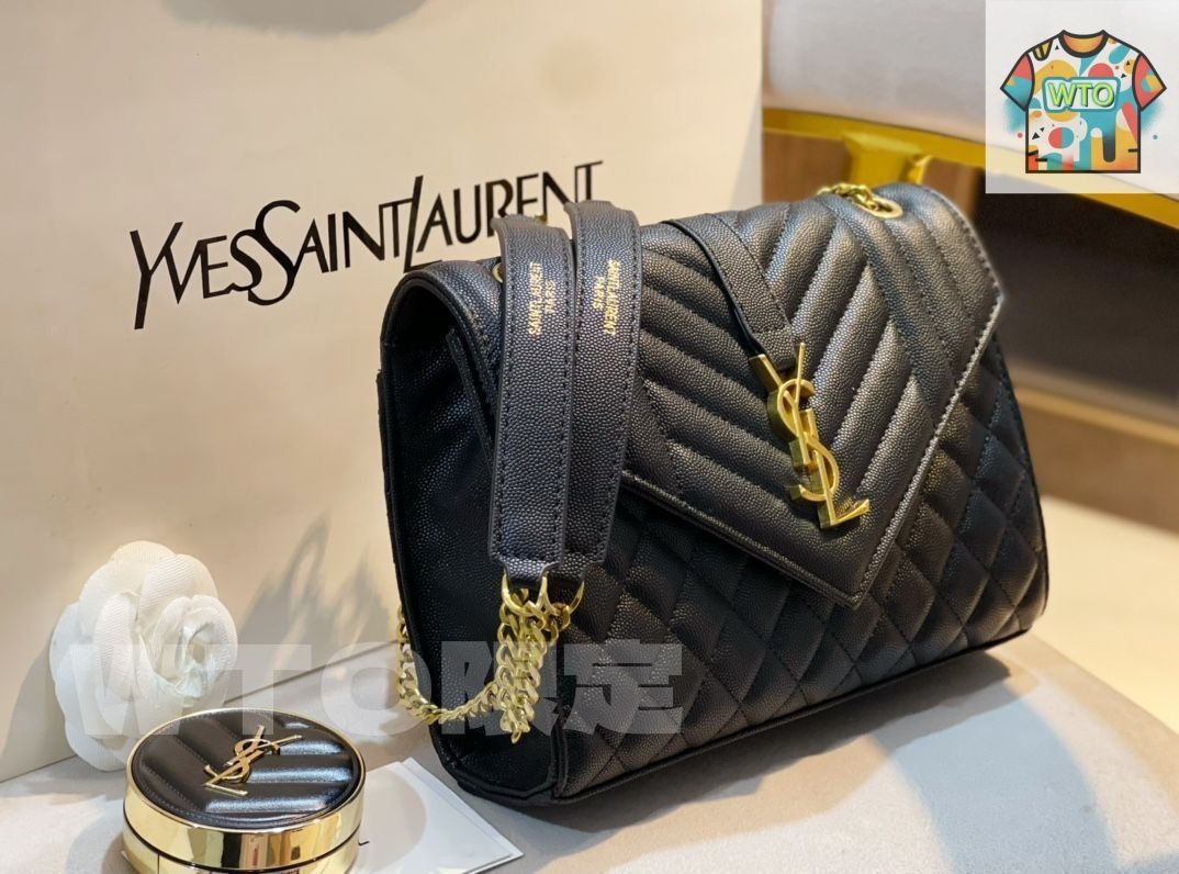 イヴ・サンローラン新品未使用３点set♡ 実物の画像 YSL サンローラン ショルダーバッグ ハンドバッグ