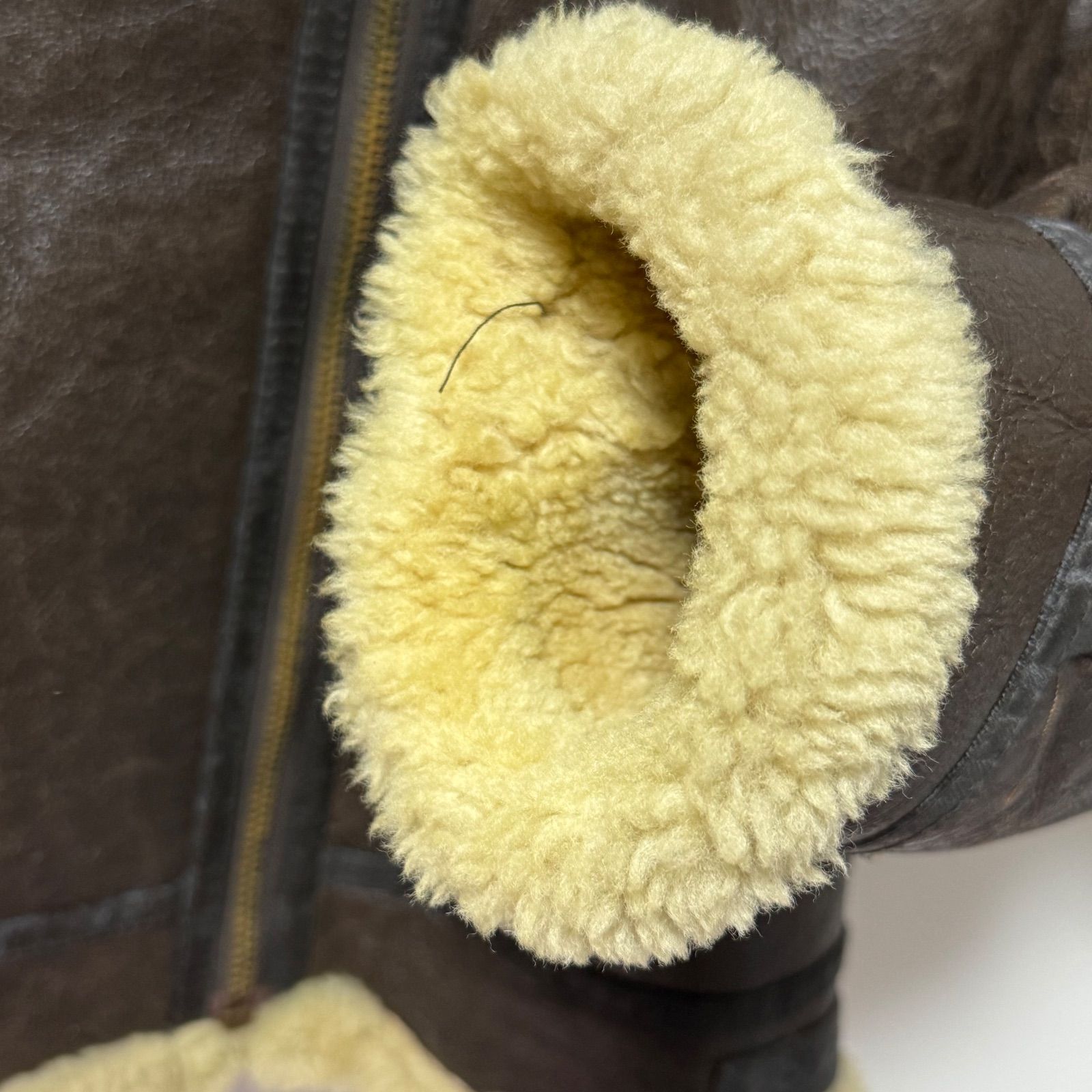 アメリカンミリタリーウェア ムートンジャケット