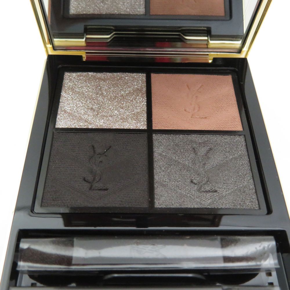 YvesSaintLaurent