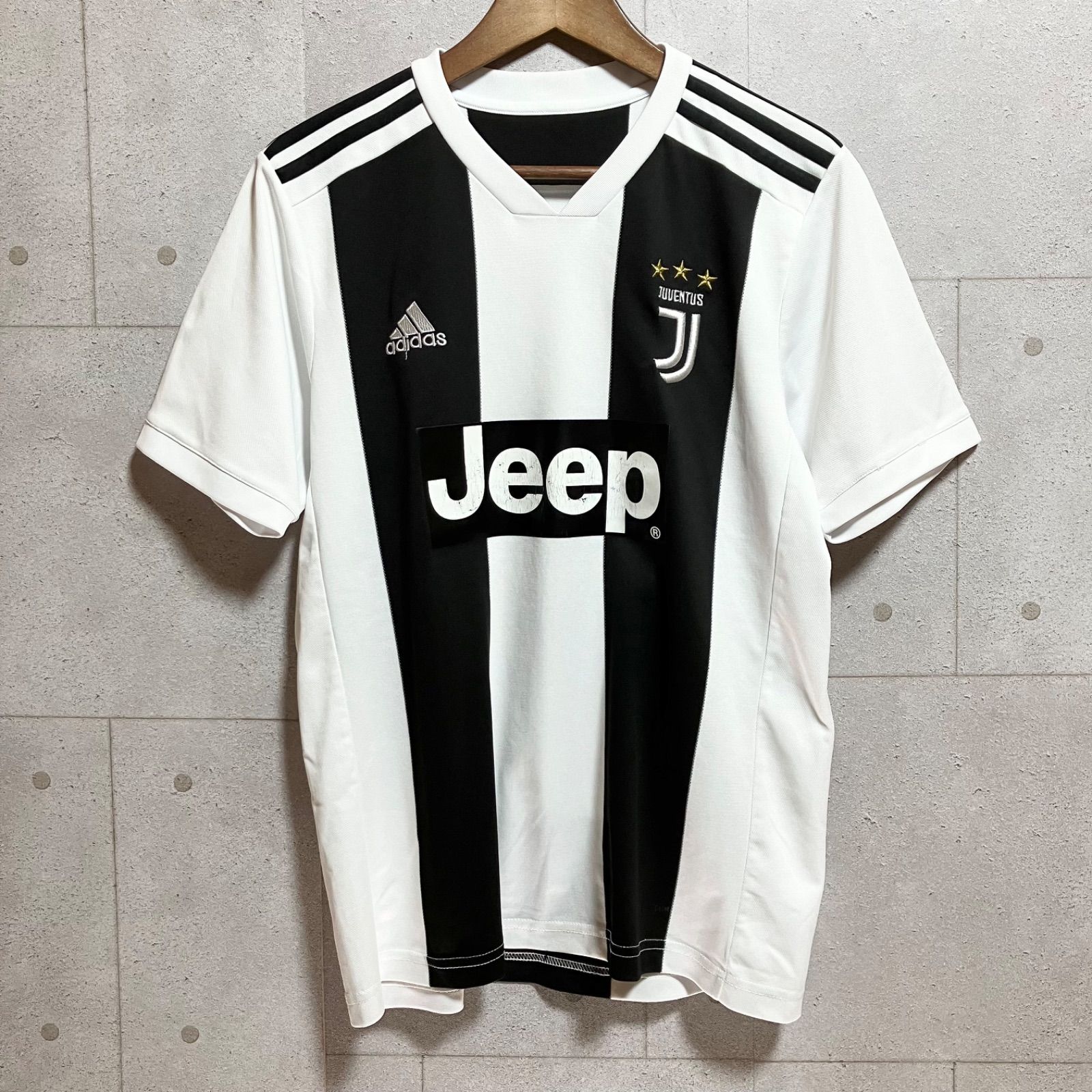 adidas - ユベントス　クリスティアーノ・ロナウド　7 アディダス 楽天市場】19/20 ユベントス アウェイ ＃7 RONALDO