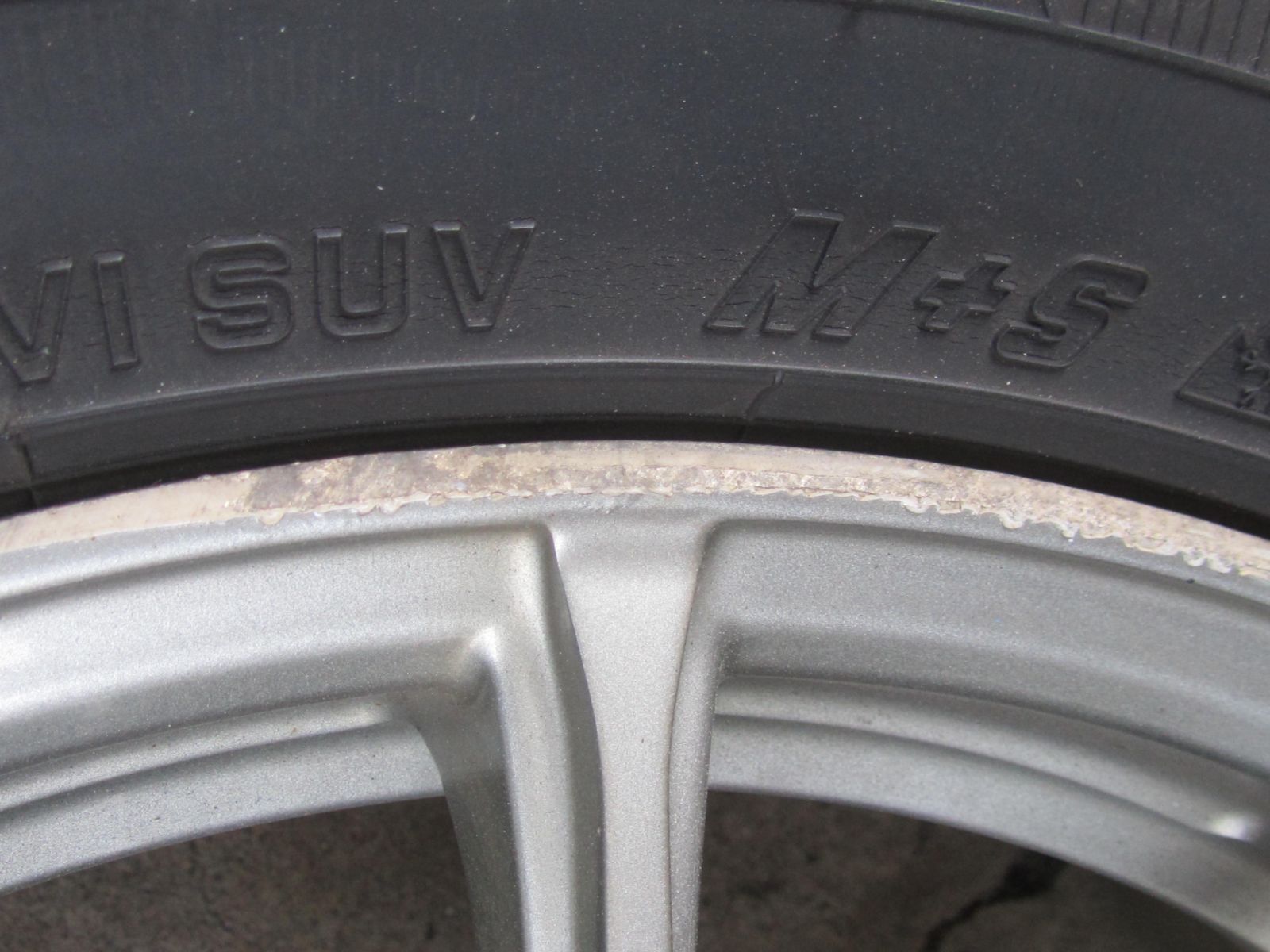 バリ山 225|65R17 スタッドレス グッドイヤー アイスナビSUV トヨタ純正ナット使用 ハリアー RAV4 ヴァンガードなどなど FFCRYSTALESIA_COM