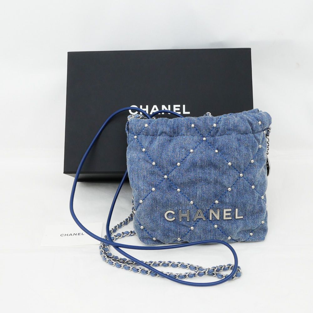 CHANEL 22 ミニショルダーハンドバッグ デニム スタッズ CHANEL （新品・未使用品）シャネル 22 マトラッセ スタッズ