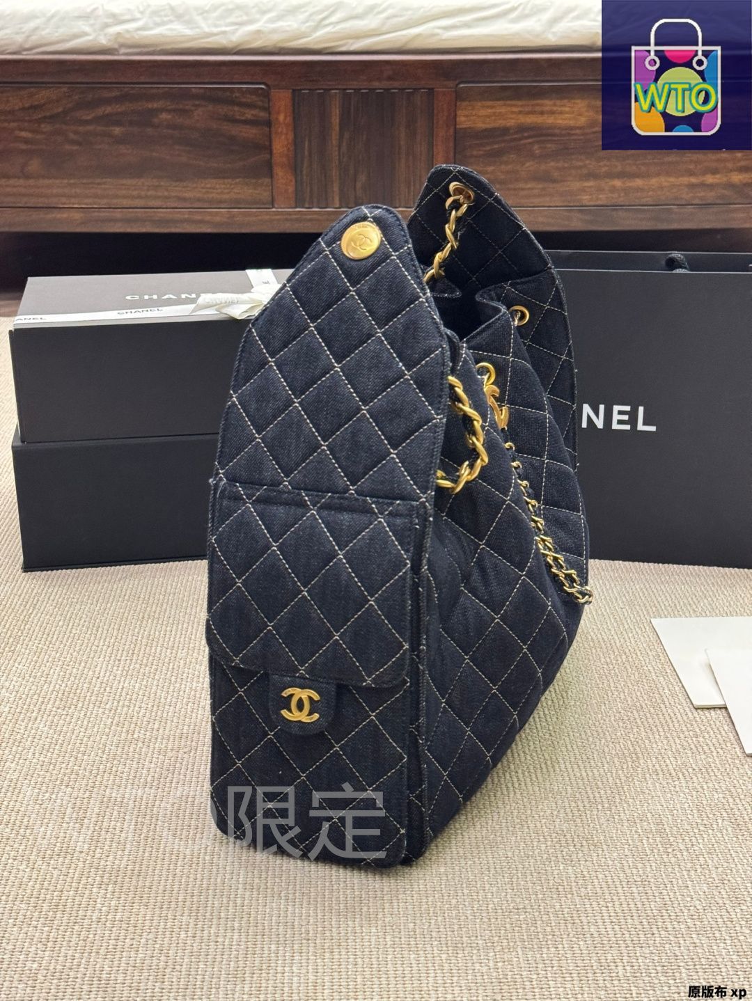 は*♡様 CHANEL ネイビー デニムバングル バングル - メタル & デニム、ゴールド & ブルー — ファッション