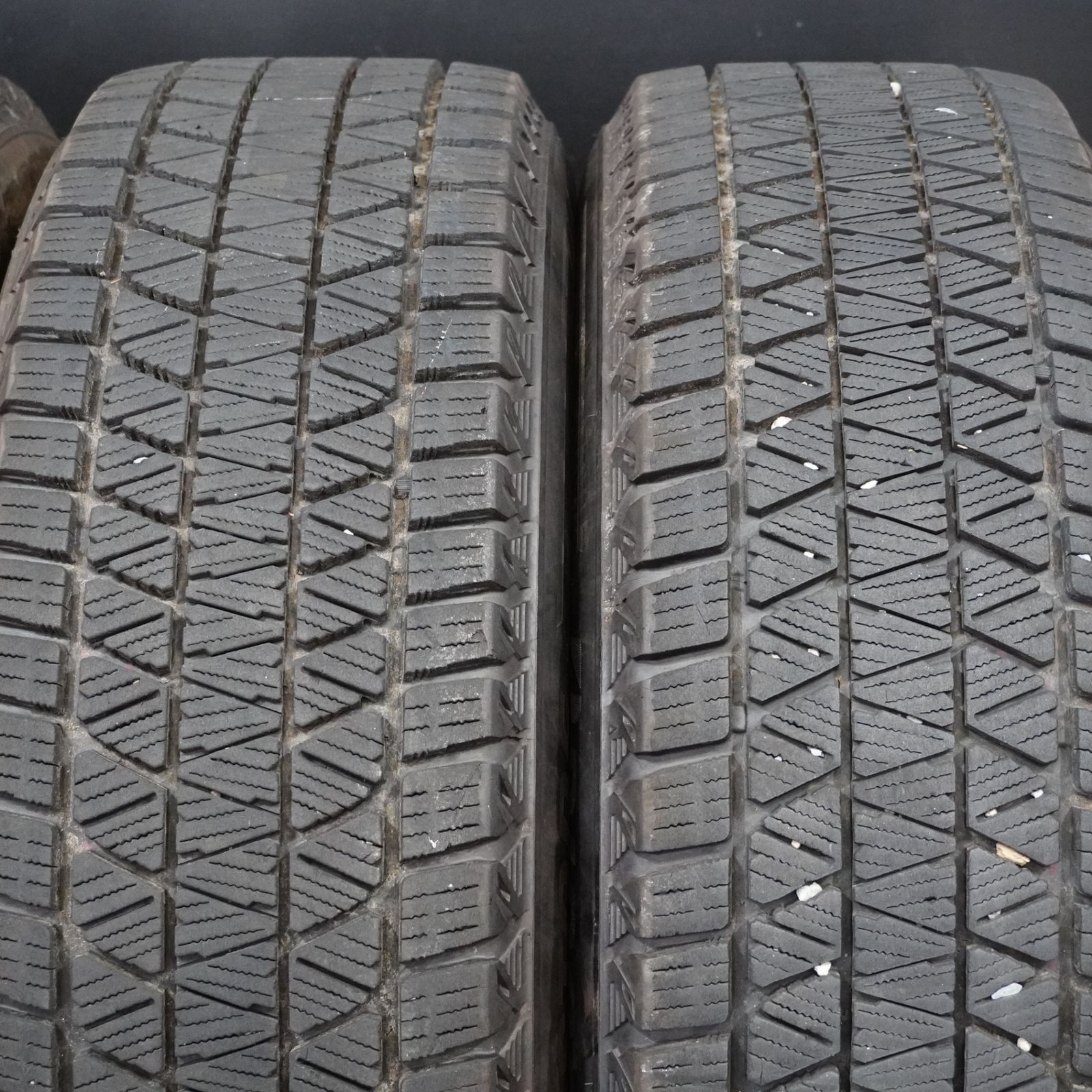 ブリヂストン BLIZZAK