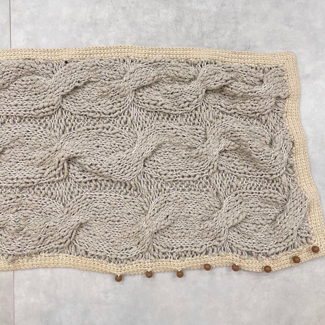 カーディガン ケーブル編み