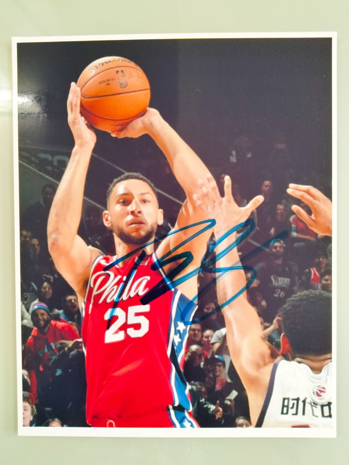 ベン・シモンズ直筆サイン入り超大型写真 …Ben Simmons…オーストラリアのプロバスケットボール選手